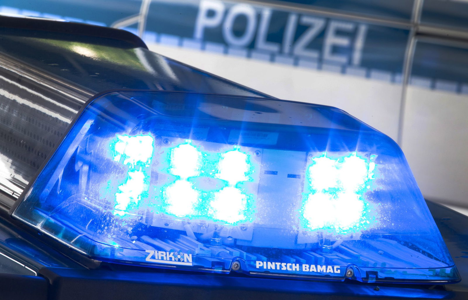 Die Polizei konnte zwei Verdächtige festnehmen. (Symbolbild)