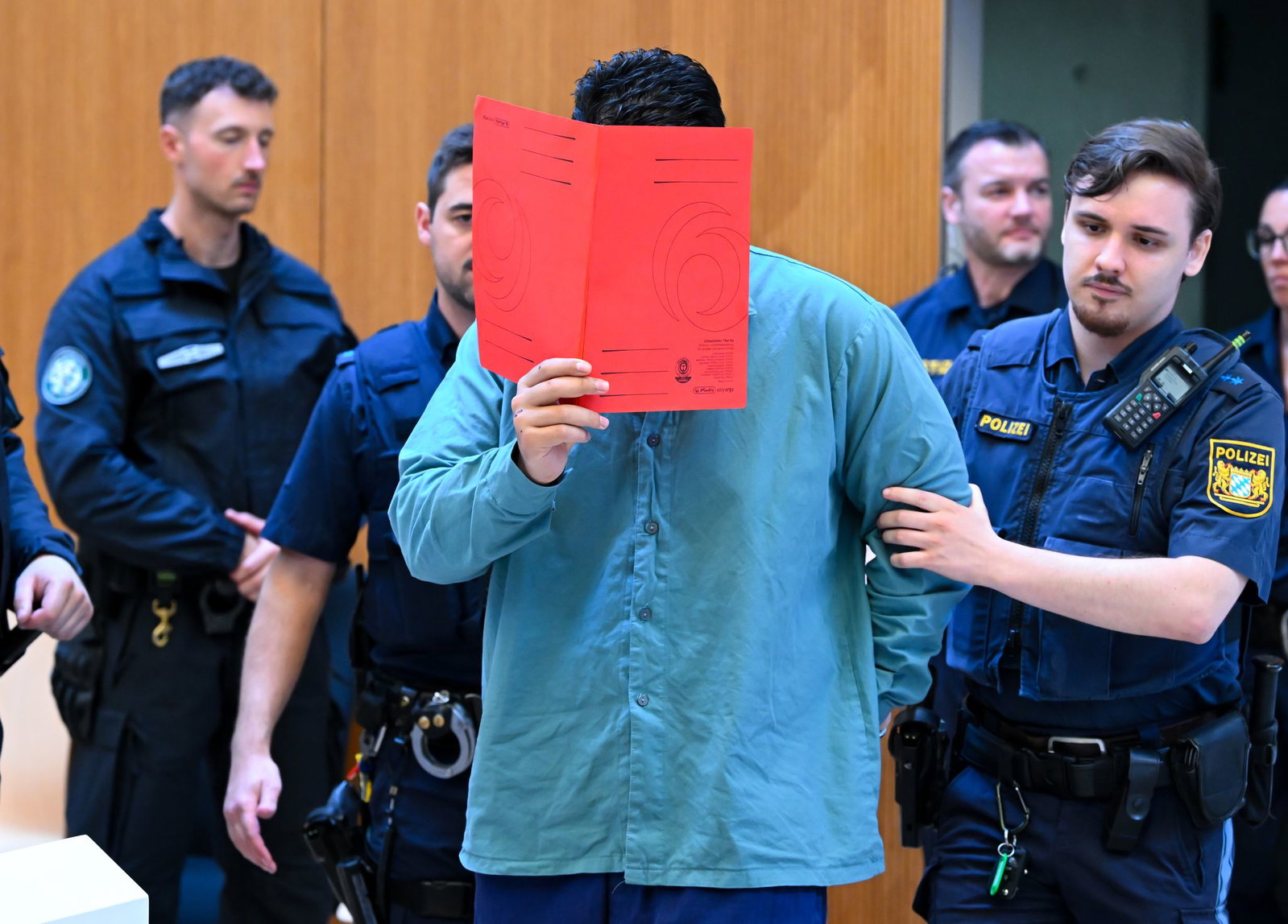 Der 25-Jährige kurz vor seiner Verurteilung vor dem Oberlandesgericht München.