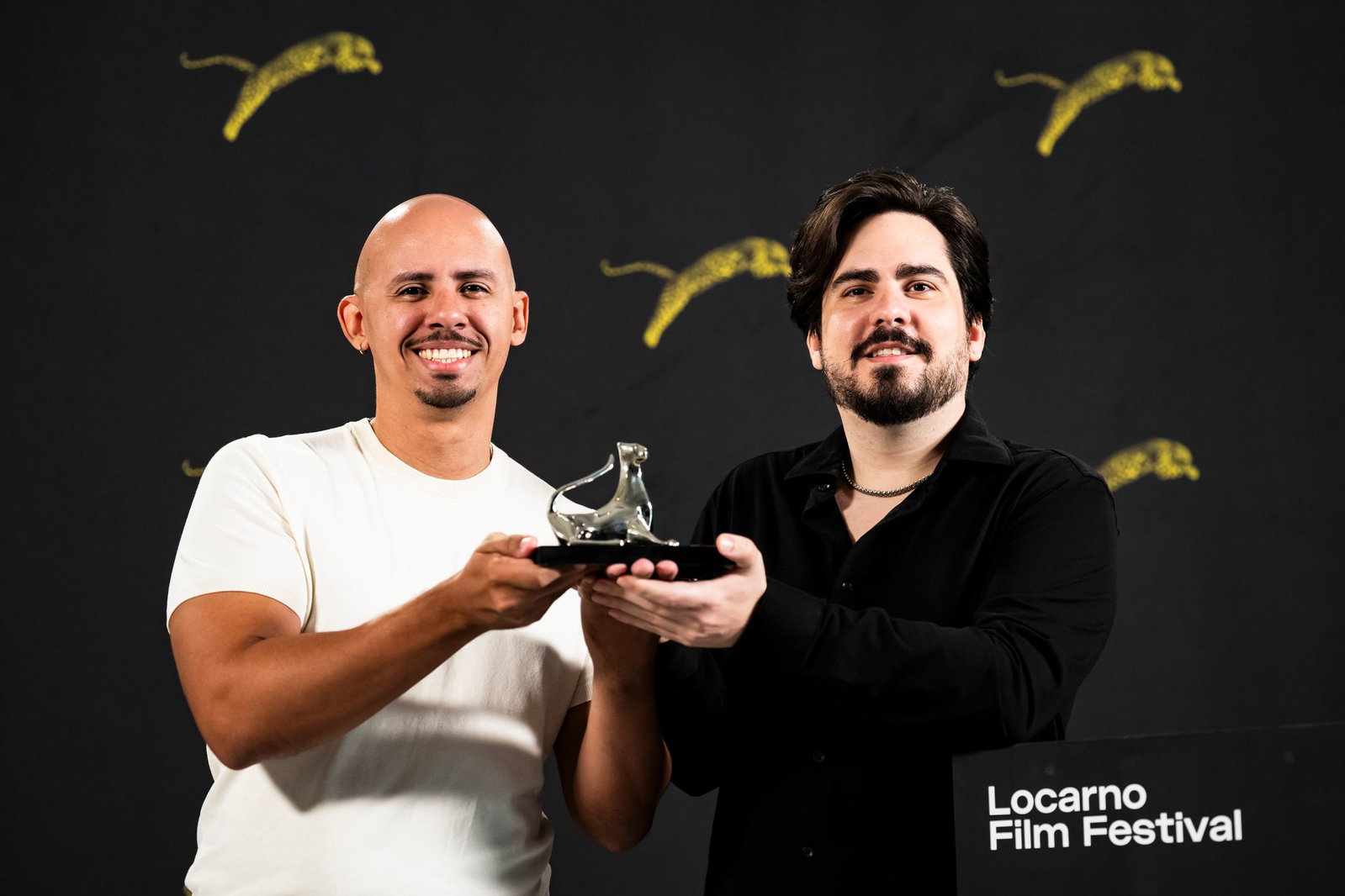 Das brasilianische Regie-Duo Matheus Farias (links) und Enock Carvalho erhielt den Sonderpreis der Jury in der Kategorie «Concorso Internazionale».