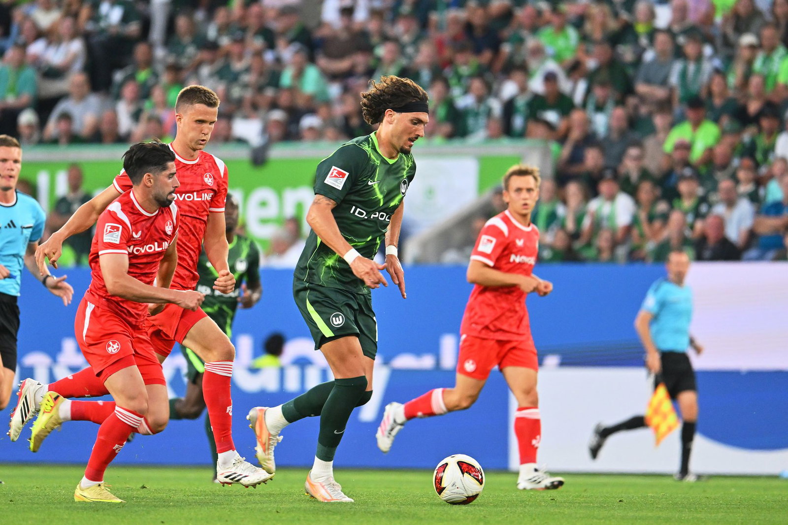 In Wolfsburg zeigte der FCK eine starke Leistung und nahm verdient einen Punkt mit. 