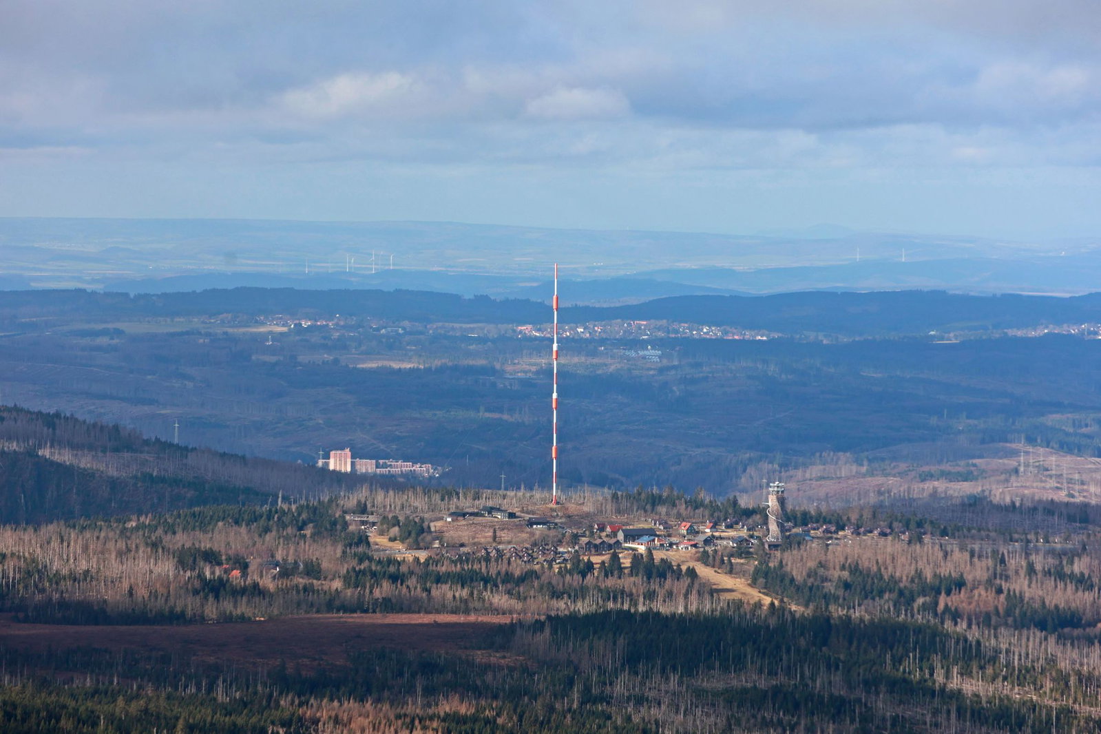 Den Harz teilt sich Sachsen-Anhalt mit Niedersachsen.