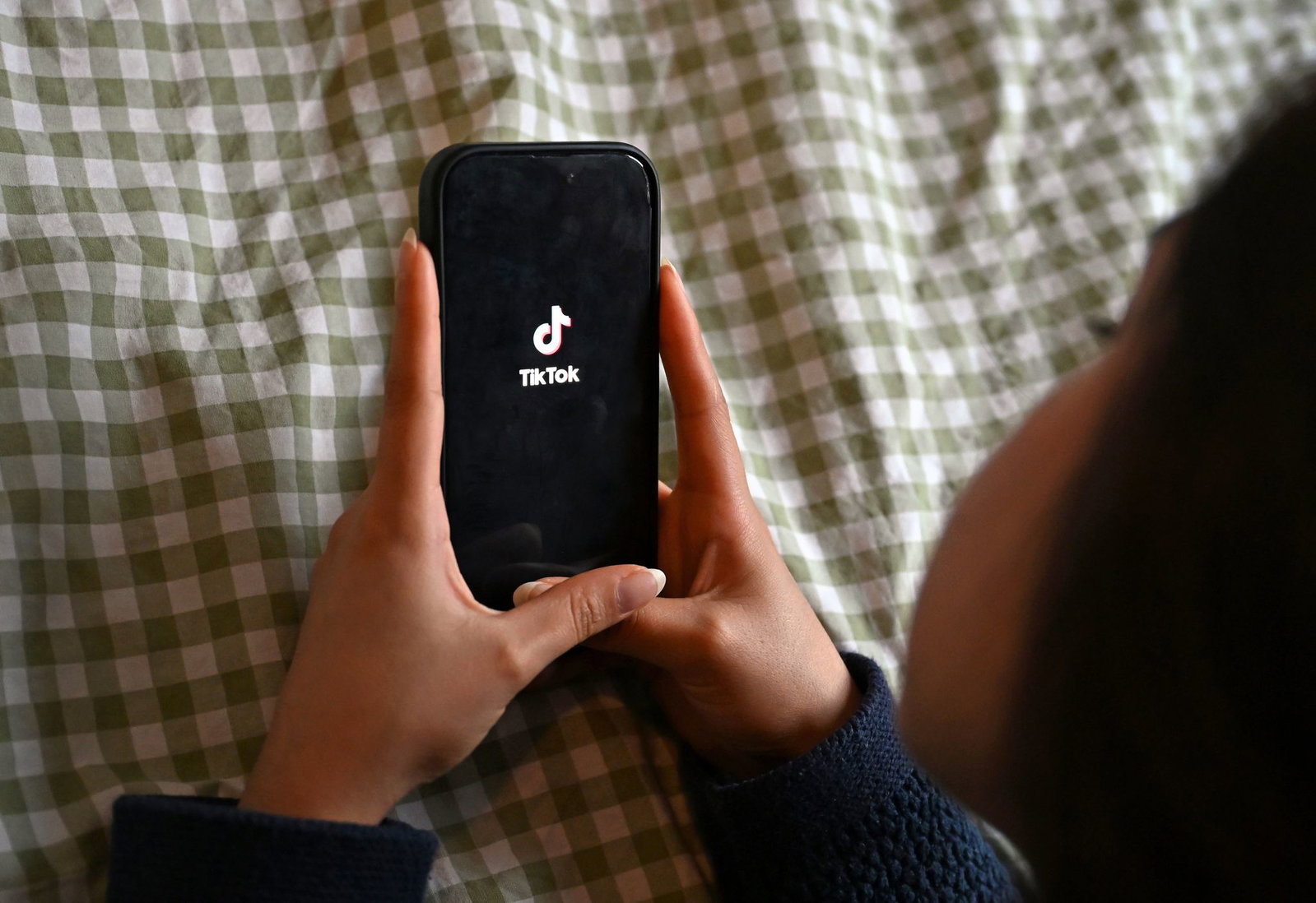 Die Polizei warnt vor sexuellen Erpressungen über Social Media. (Symbolbild)