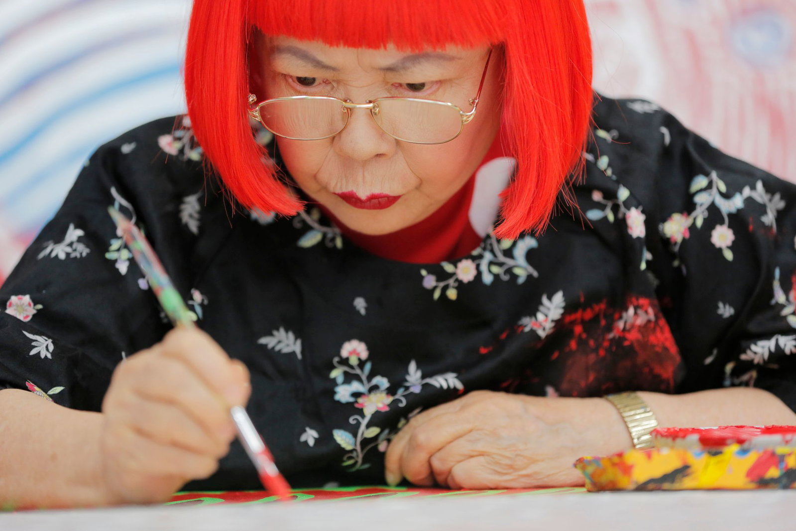 Die japanische Künstlerin Yayoi Kusama ist im Alter von 97 Jahren in Tokio gestorben. (Archivbild)