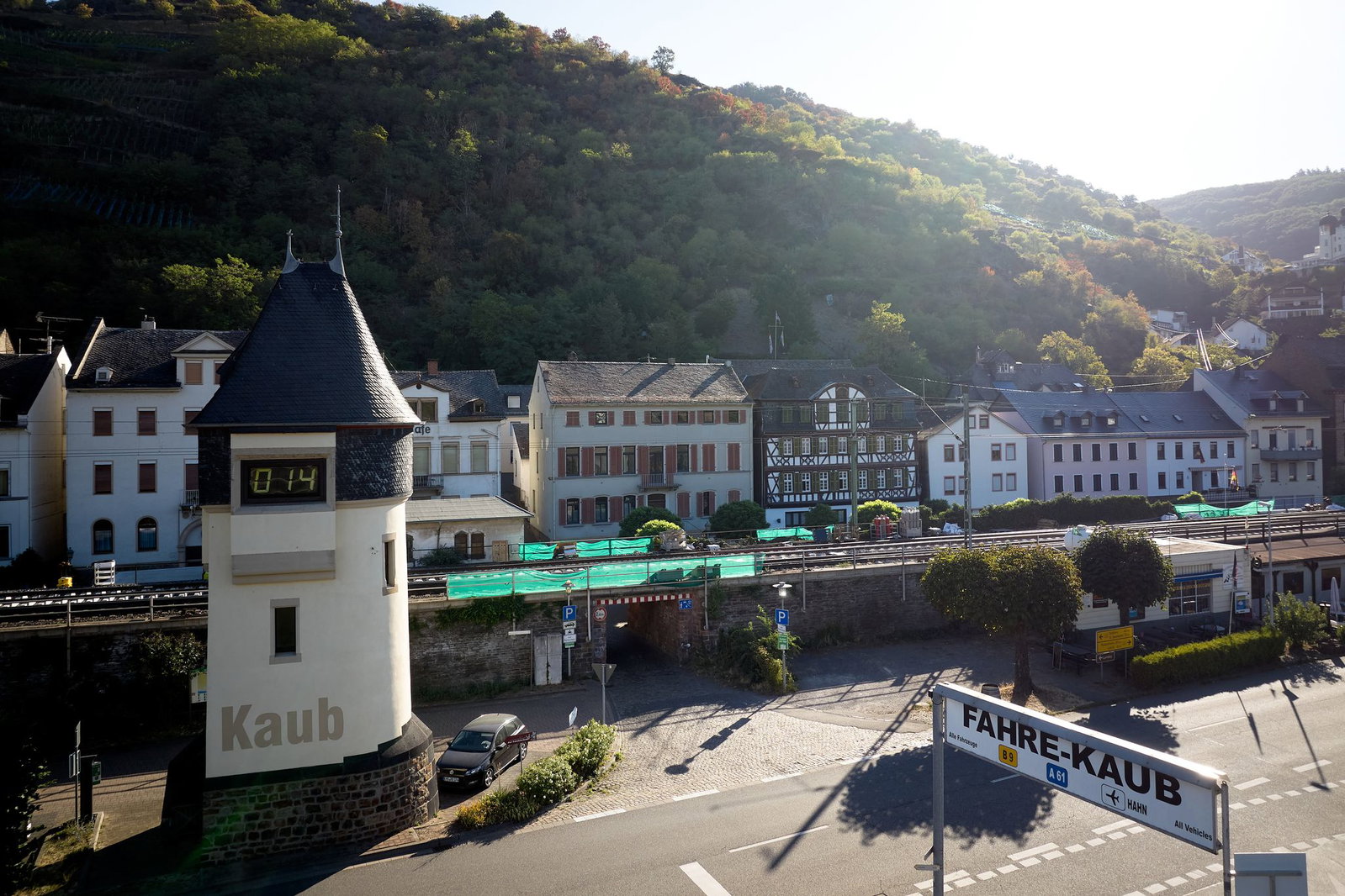 Elf Tage lang konnte die Fähre wegen des extremen Niedrigwassers nicht fahren. (Archivbild)