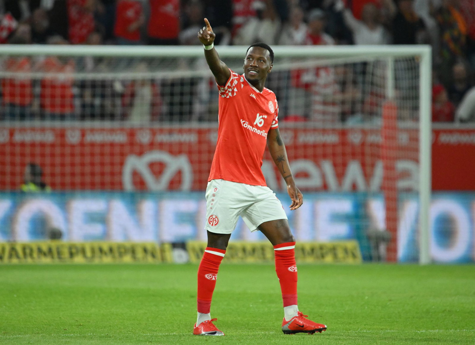 Eröffnete mit seinem 1:0 gegen Bournemouth: Sheraldo Becker (Archivbild). 