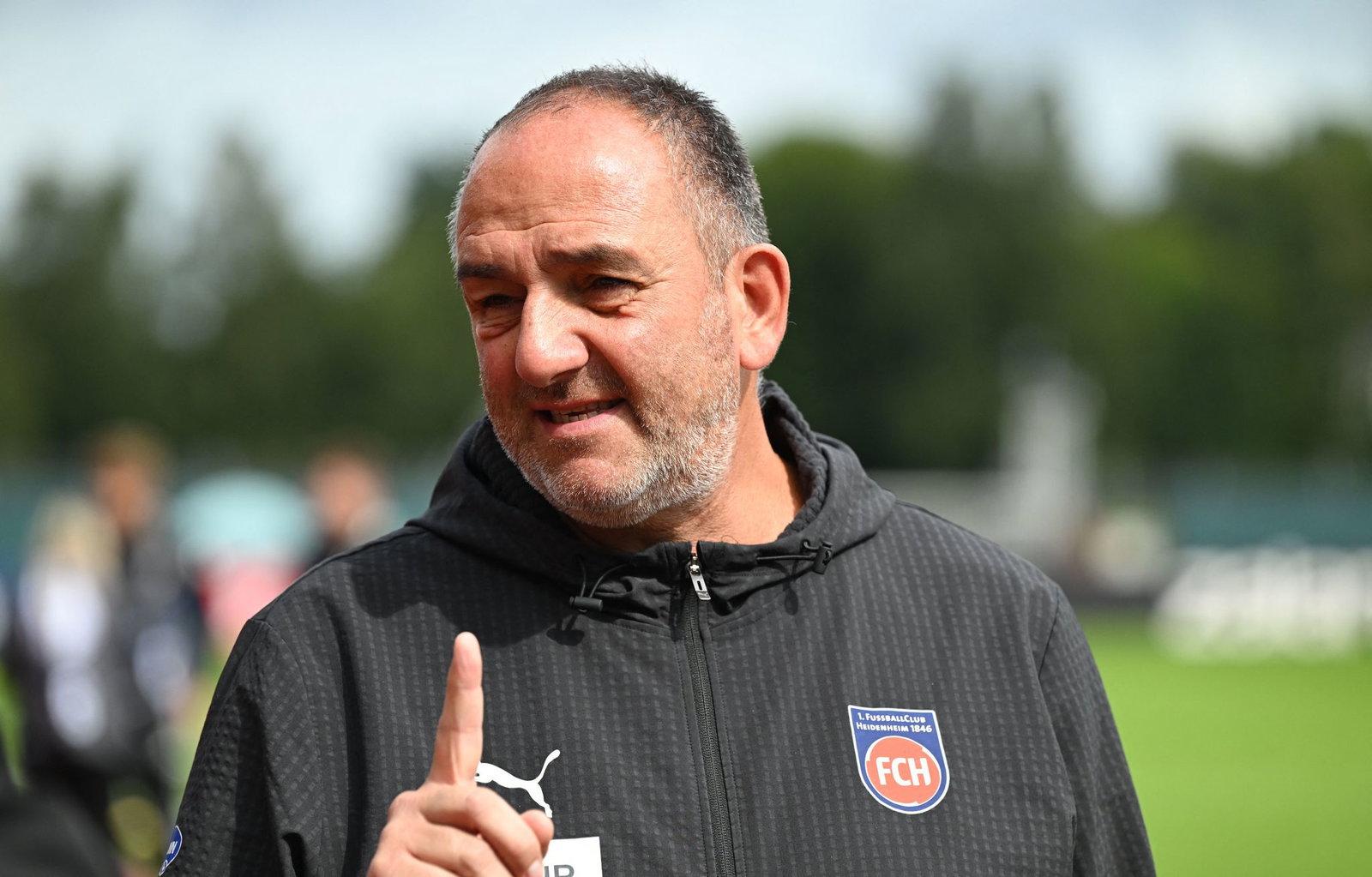 Neuzugang nach dem Pokal-Debakel: Heidenheims Trainer Frank Schmidt darf Michael Heule neu im Team begrüßen.