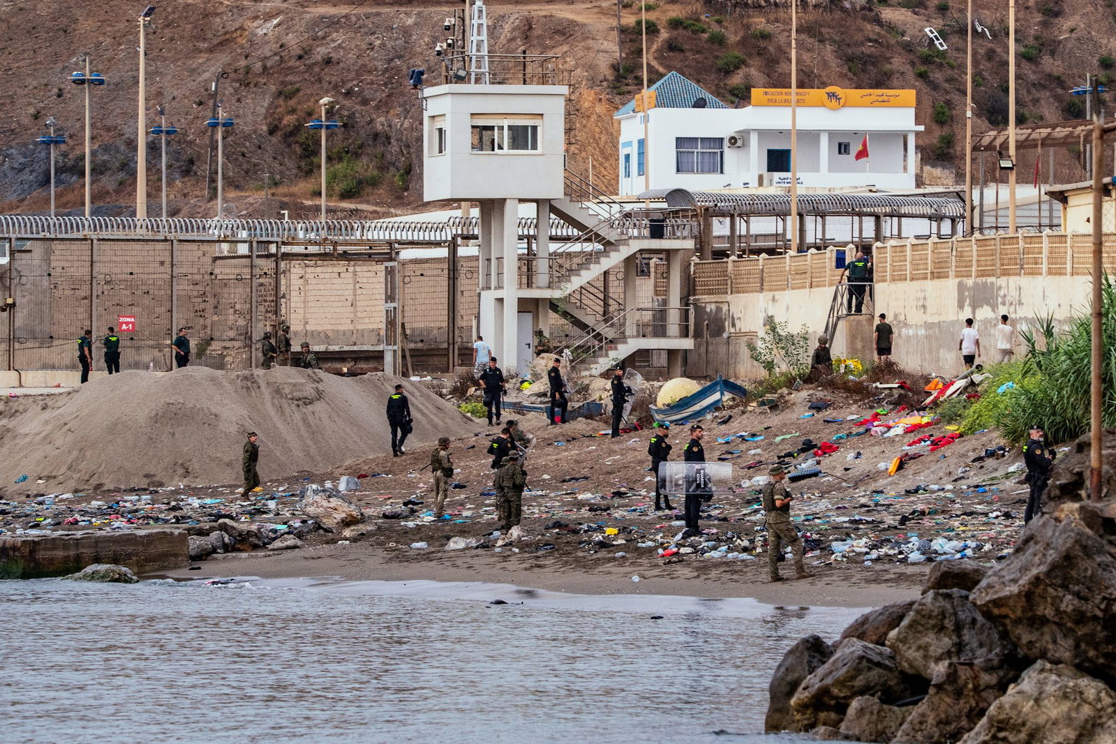 Der Ansturm Zehntausender Menschen aus Marokko hat in Ceuta Spuren hinterlassen. 