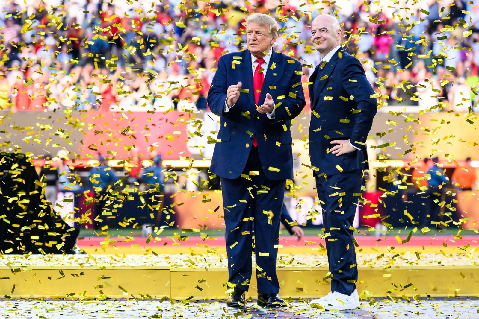 Während der WM hatten Donald Trump (l) und Gianni Infantino richtig viel Spaß zusammen. (Archivbild)