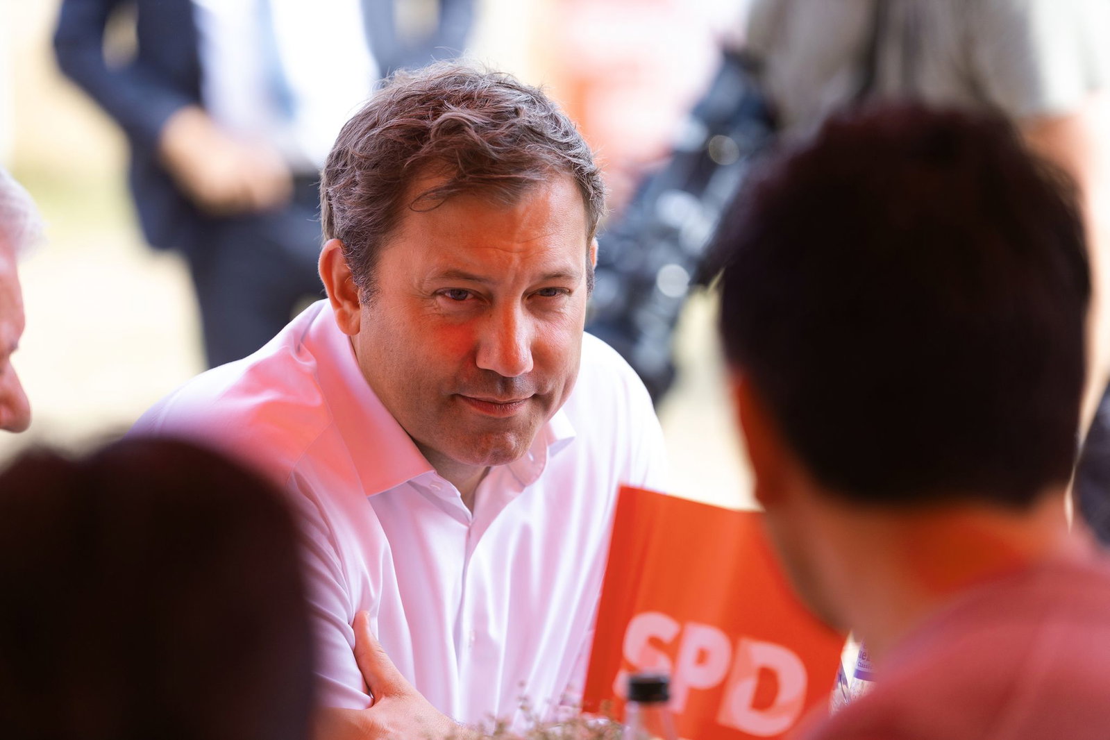 Klingbeil rechtfertigte Kompromisse in der Koalition.