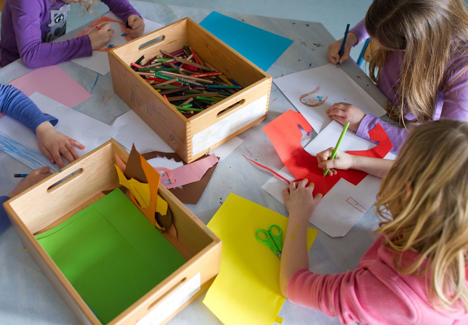 Der Rechtsanspruch auf Ganztagsbetreuung gilt zunächst für Kinder der ersten Klasse.