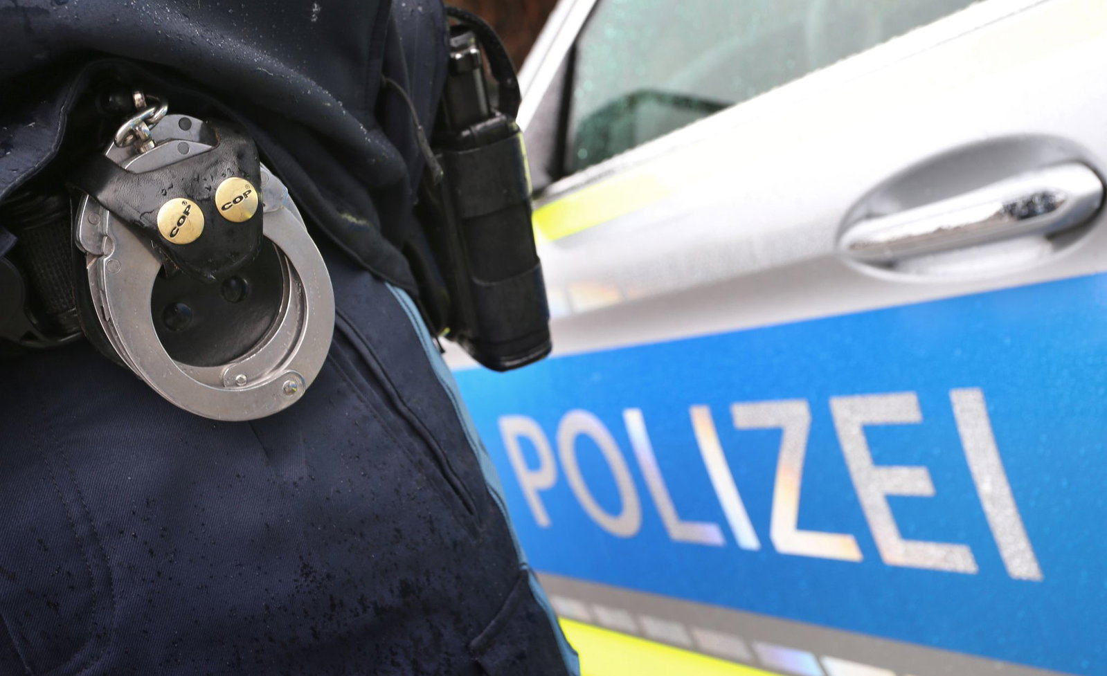 Nach einem mutmaßlichen Messerangriff auf seinen Schwiegersohn sitzt ein 51-Jähriger in Untersuchungshaft. (Symbolbild)