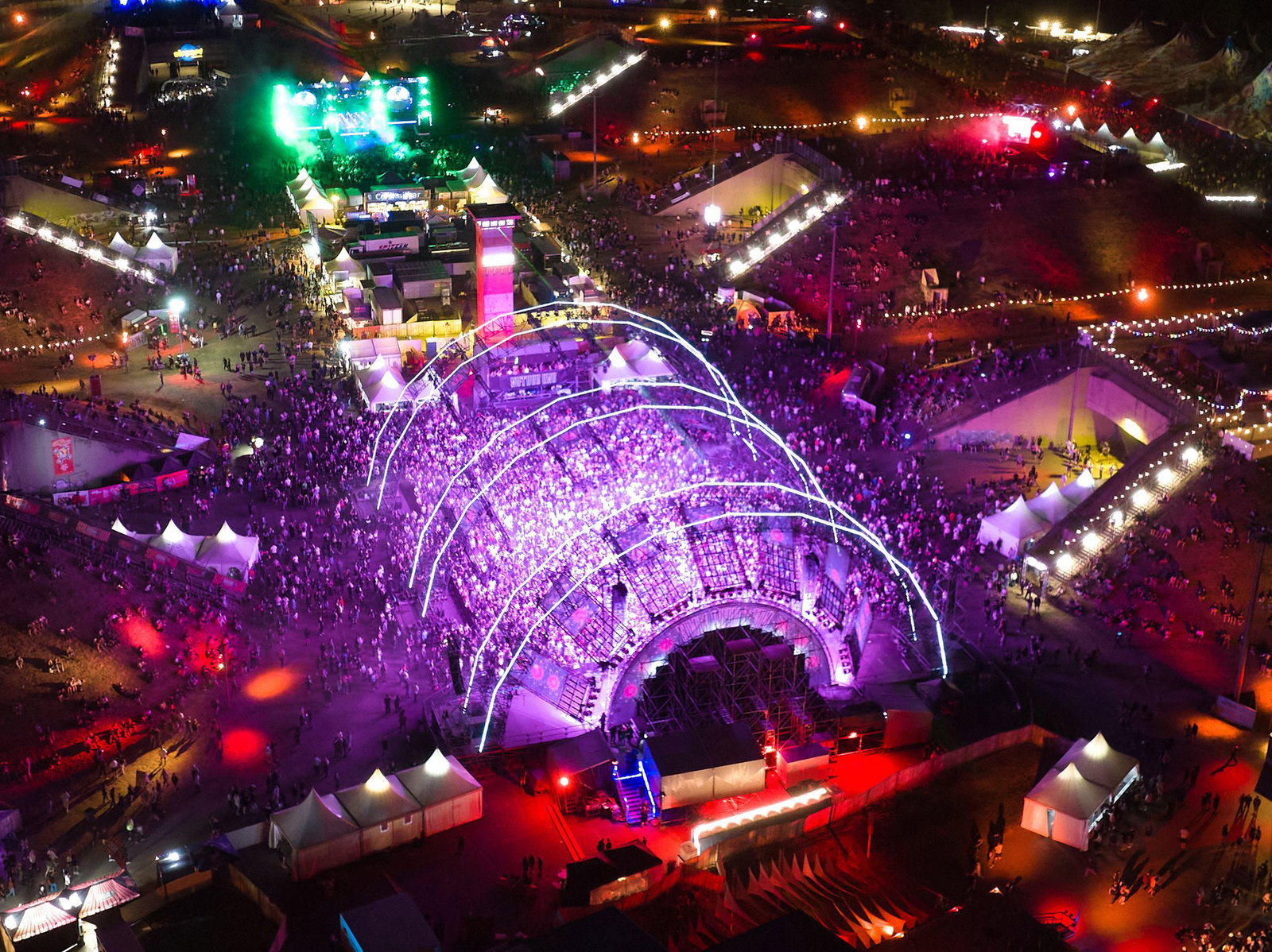 Schon am Freitag kamen laut den Veranstaltern mehr als 60.000 Besucher.
