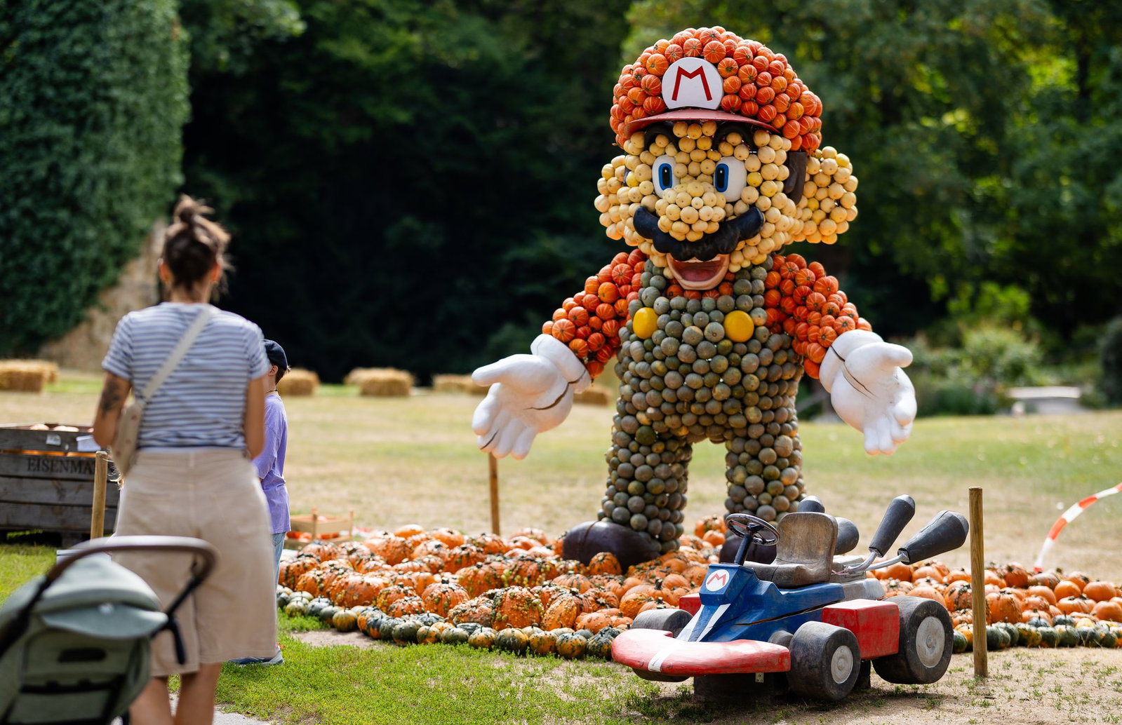 Auch Super Mario soll Besucher locken. 