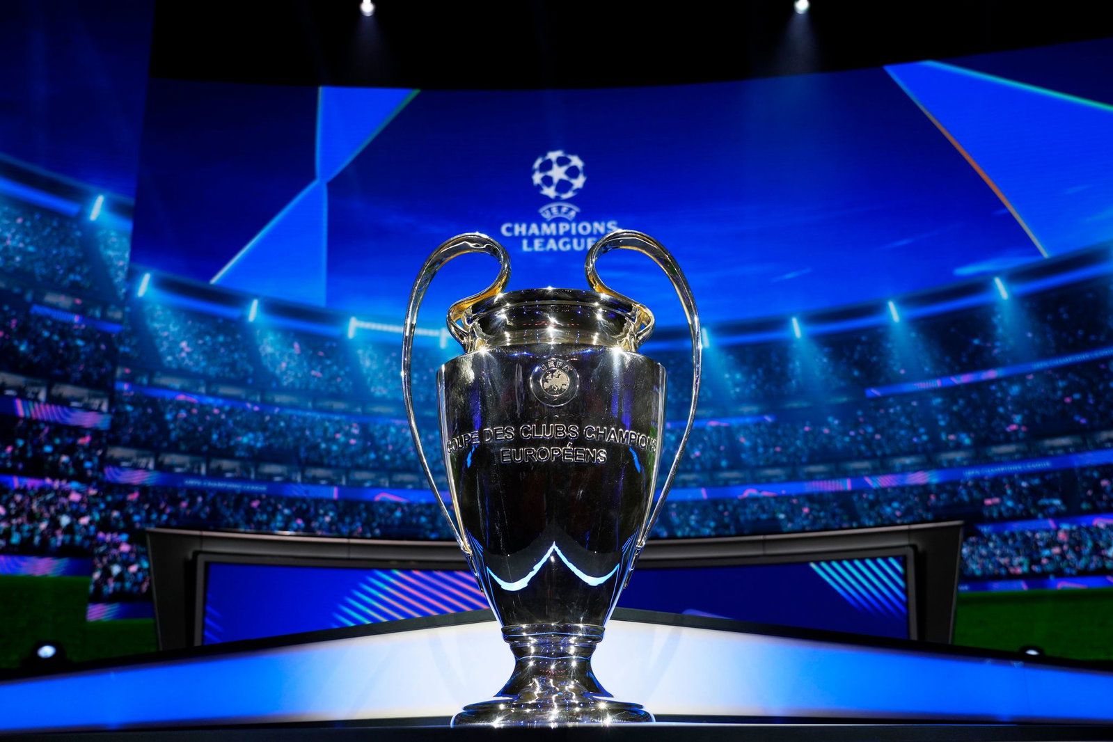 Der Henkelpott für den Sieger der Champions League - die wichtigste Trophähe im europäischen Club-Fußball. (Archivbild)  