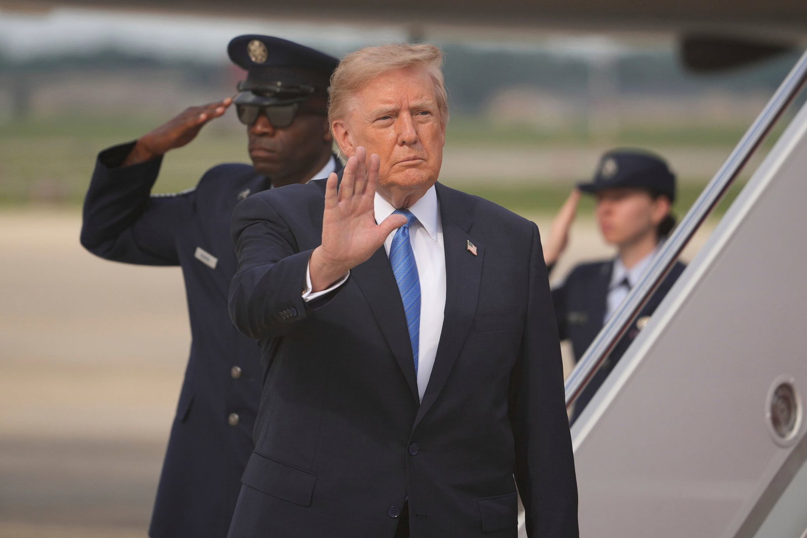 Anfang des Jahres hatten US-Spezialkräfte den langjährigen Staatschef Venezuelas, Nicolás Maduro, gefangengenommen. Nun gibt Trump einen Öl-Deal mit dem Land bekannt.