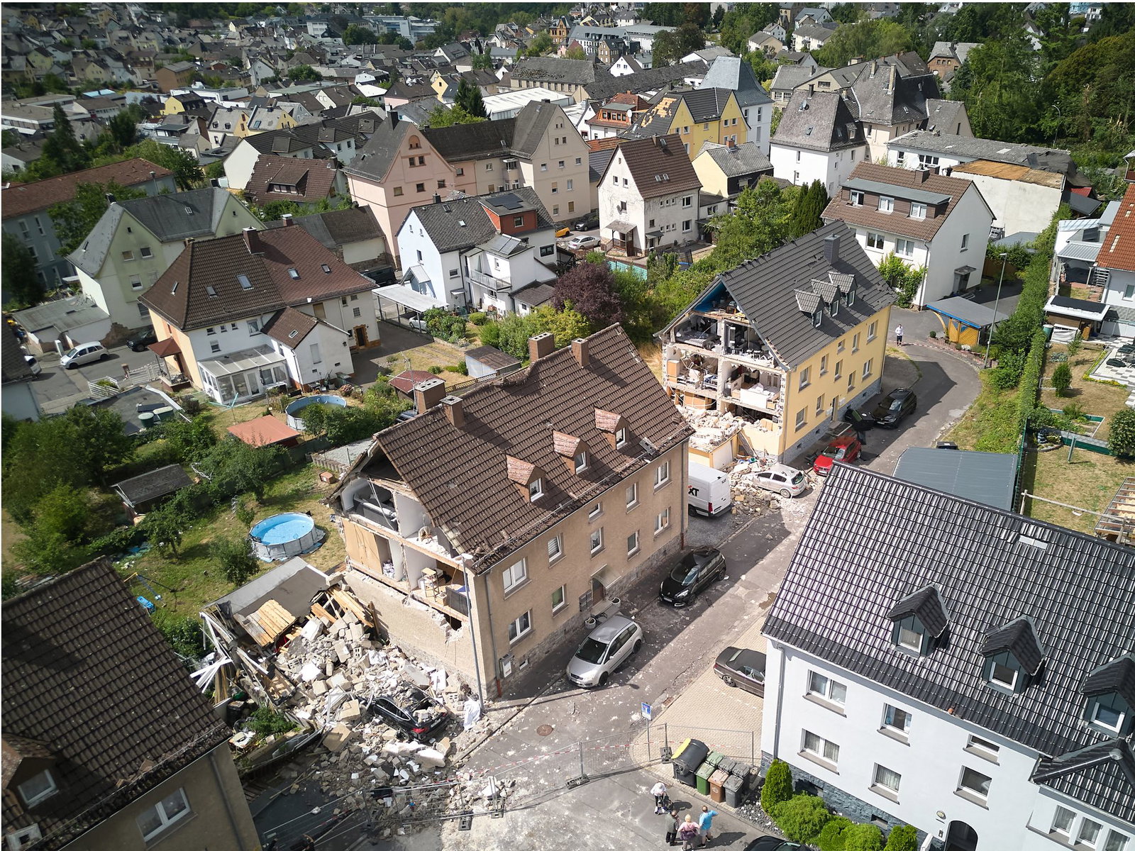 Der Tornado hinterließ eine Schneise der Verwüstung.