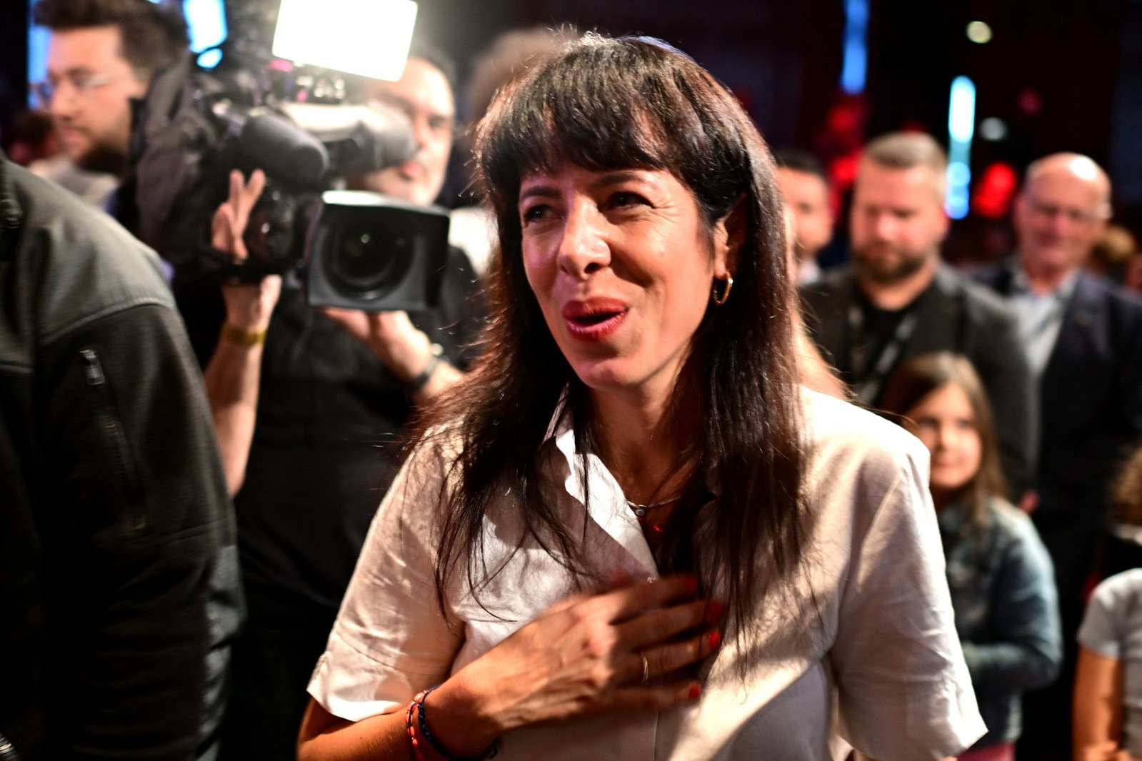 Elif Eralp will große Wohnungskonzerne enteignen. 