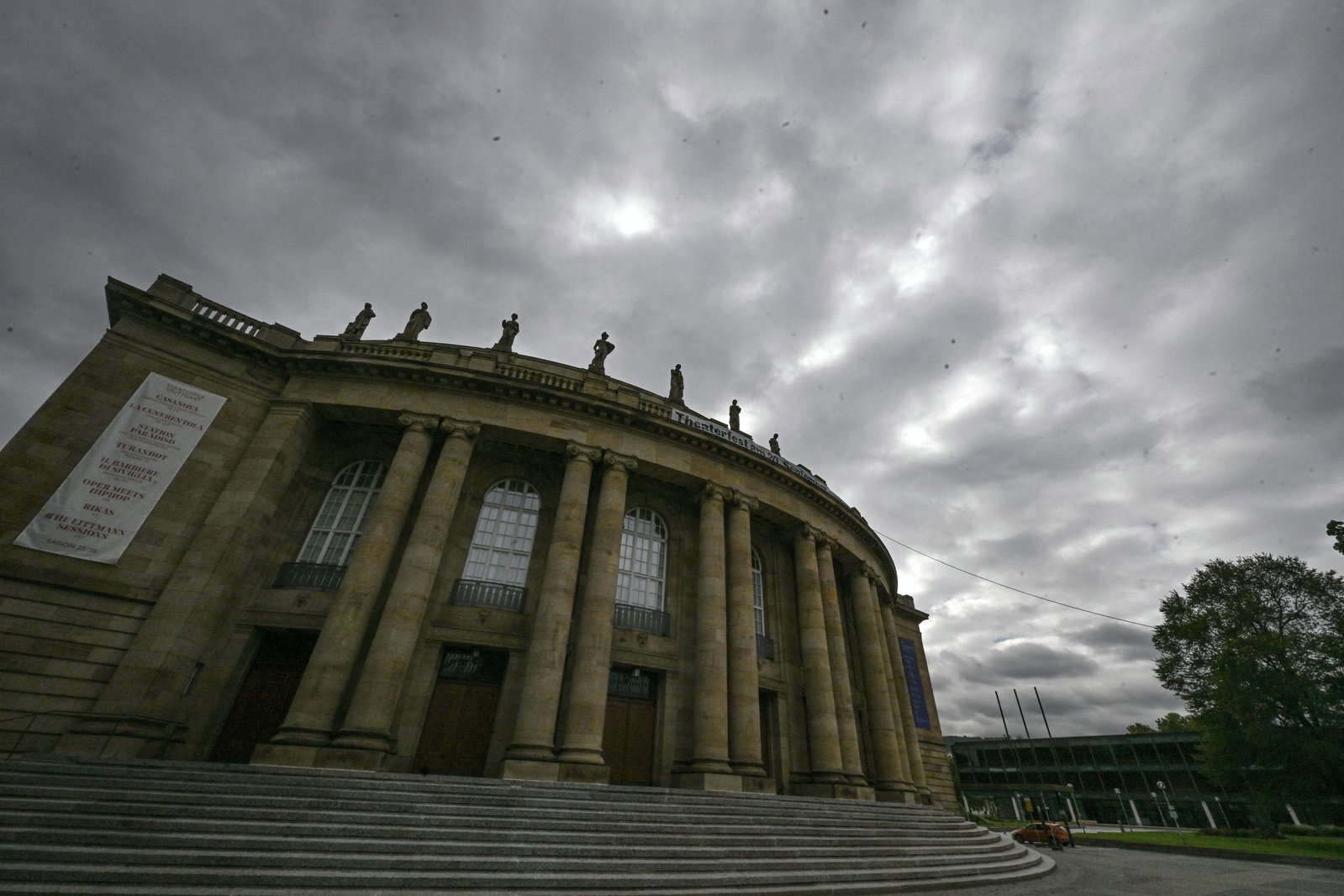 Wird die Stuttgarter Oper saniert oder nicht? Das ist offener denn je. 