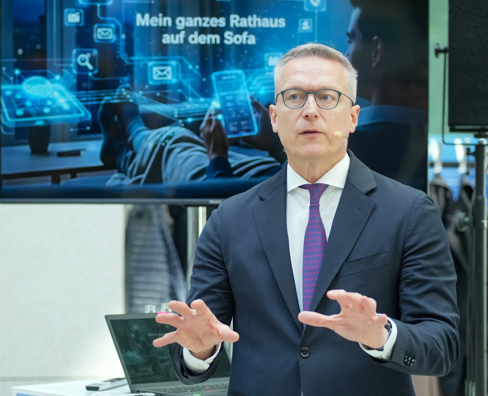 Für Digitalminister Karsten Wildberger ist die sogenannte Eudi-Wallet eines der zentralen Projekte. (Archivbild)