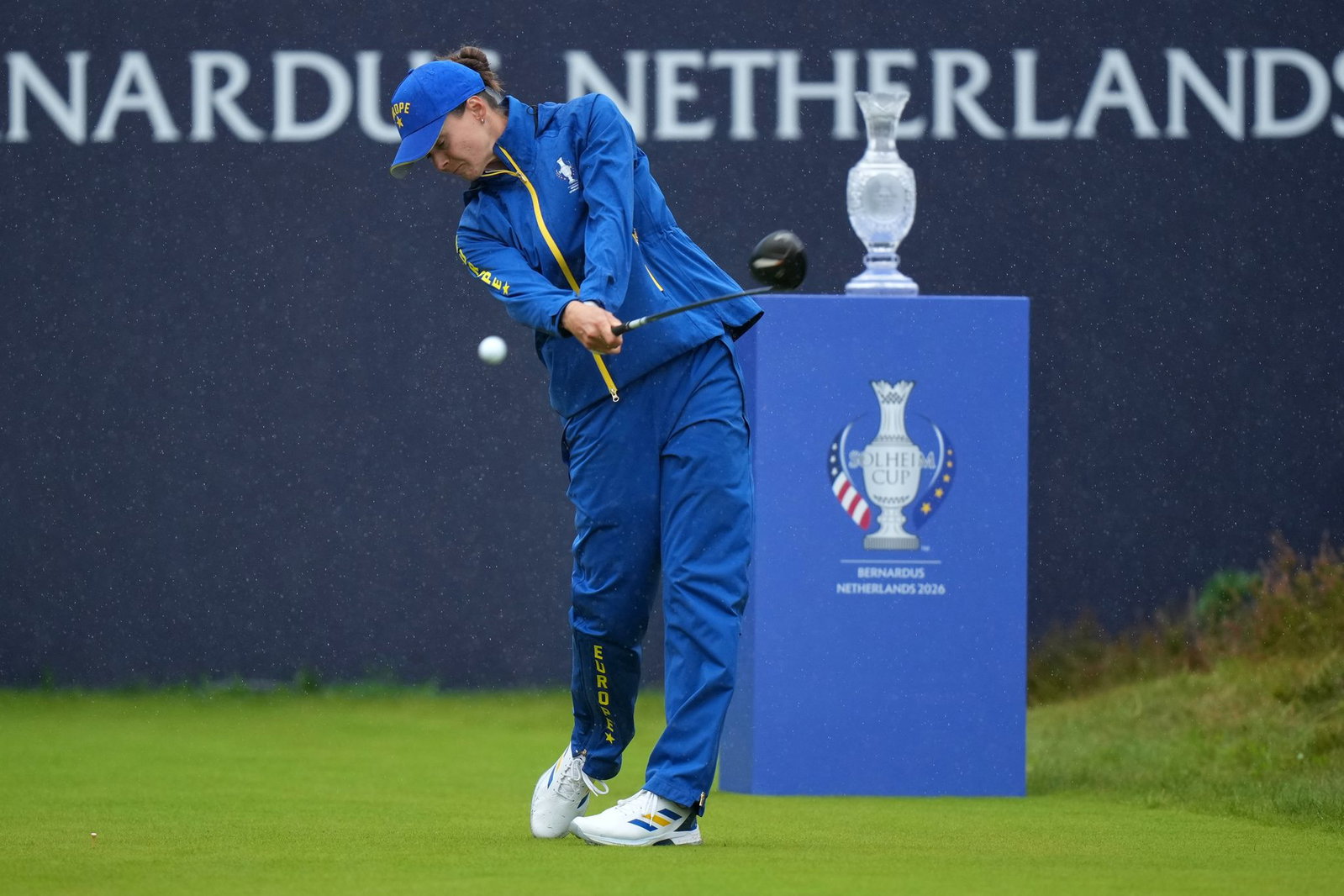 Esther Henseleit hat mit dem europäischen Team den Solheim Cup gewonnen.