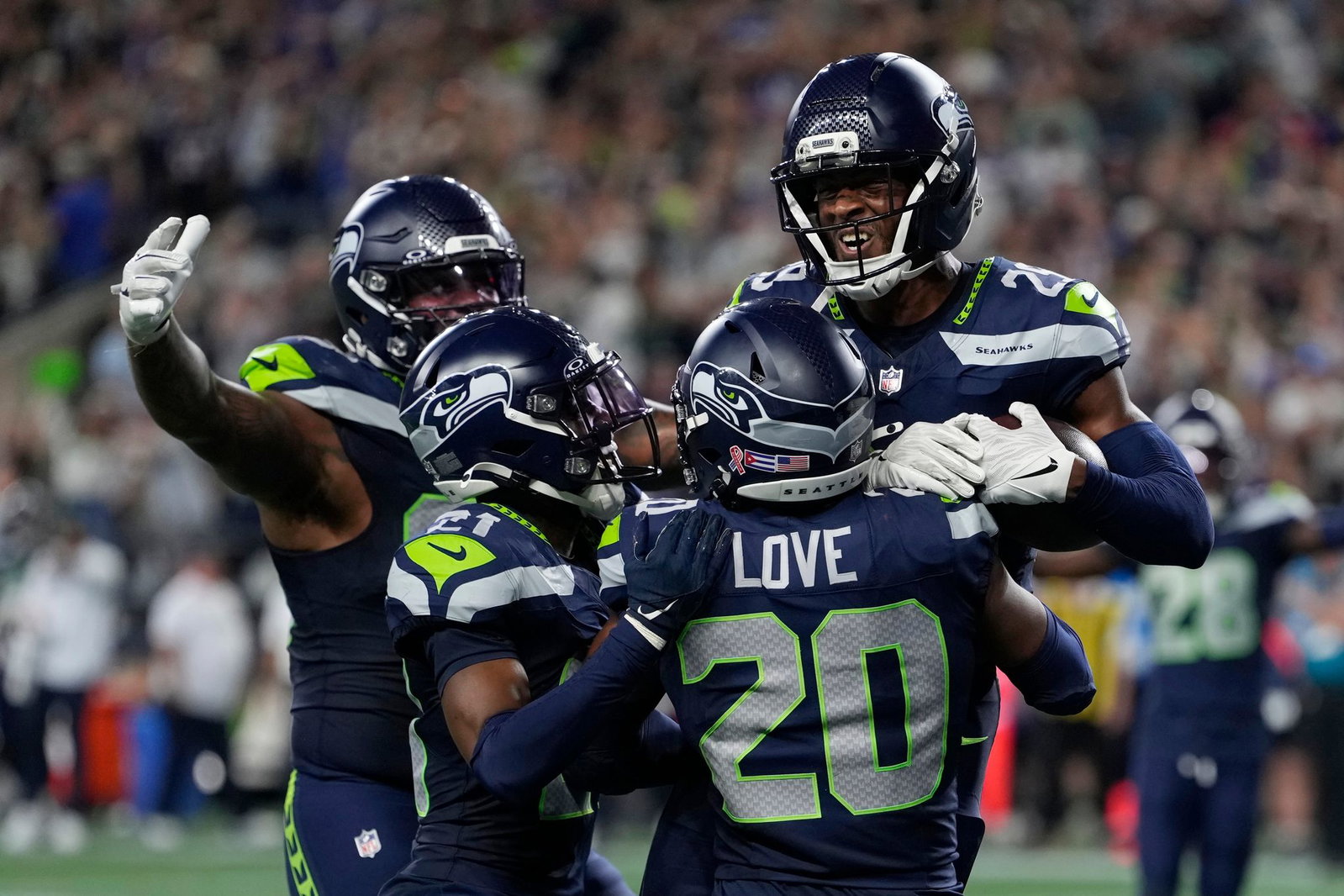 Die Seahawks ließen nach dem entscheidenden Ballgewinn der Freude freien Lauf.