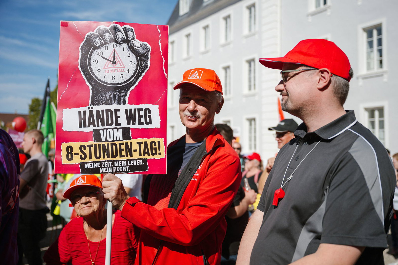 Der DGB Rheinland-Pfalz/Saarland hatte zu Demonstration und Kundgebung in Saarbrücken aufgerufen.