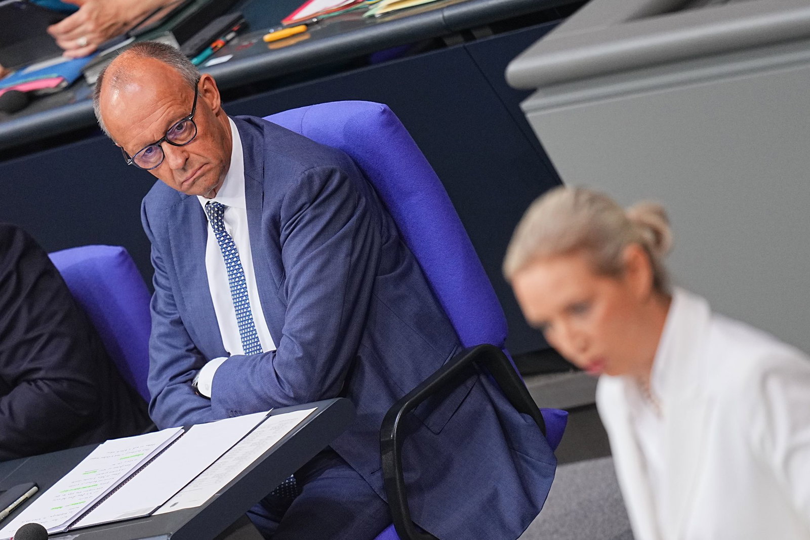 AfD-Chefin Alice Weidel sieht die schwarz-rote Koalition mit Kanzler Friedrich Merz am Ende. In der Generaldebatte im Bundestag in der vergangenen Woche kam es zum Schlagabtausch. (Archivbild)