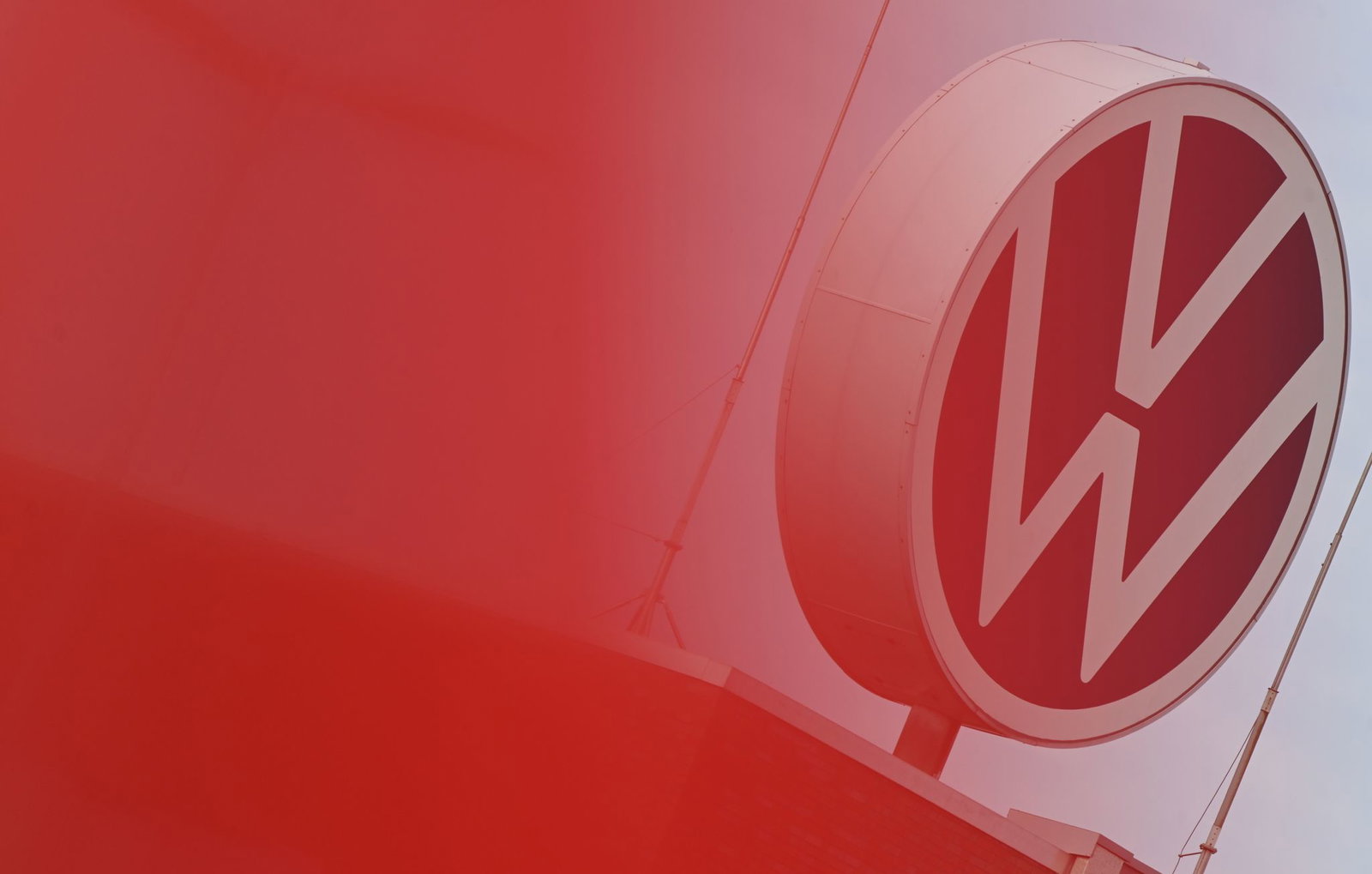 Bei Volkswagen gibt es überraschend eine Einigung über die Sanierungspläne des Vorstands. (Archivbild)