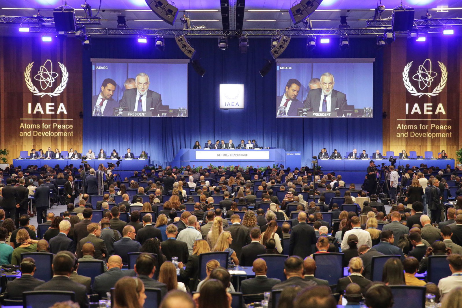 Der Chef des iranischen Atomprogramms darf nicht an einem wichtigen diplomatischen Treffen in Wien teilnehmen.