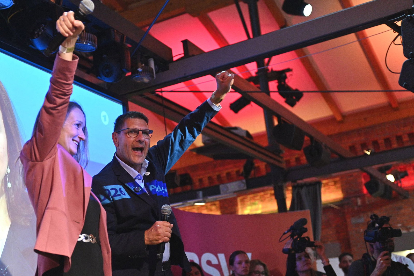 Das BSW mit den beiden Spitzenkandidaten Claudia Wittig und Thomas Schulze zieht ganz neu in den Landtag von Sachsen-Anhalt ein. (Archivbild) 
