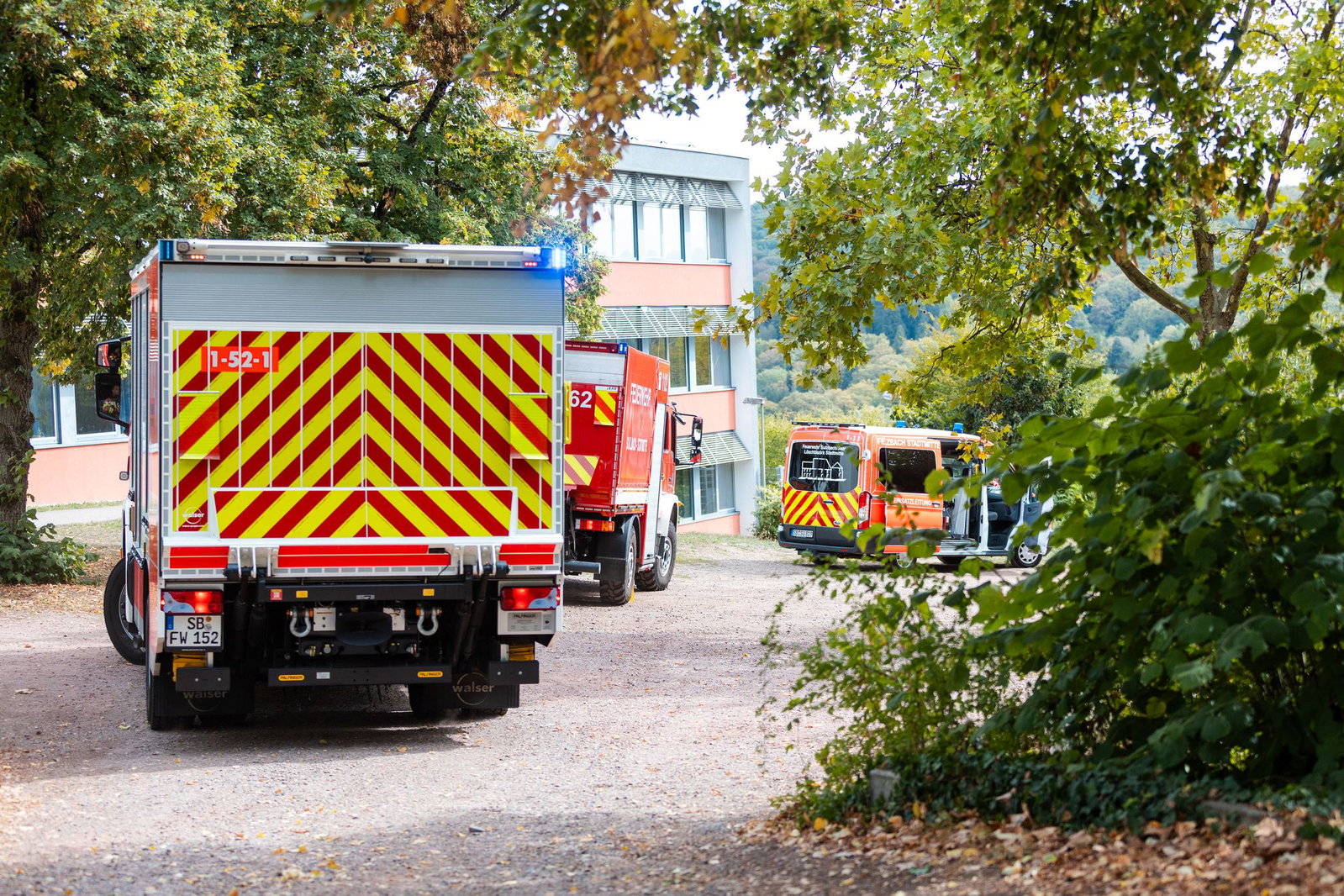 Notarzt und Rettungskräfte sind vor Ort.