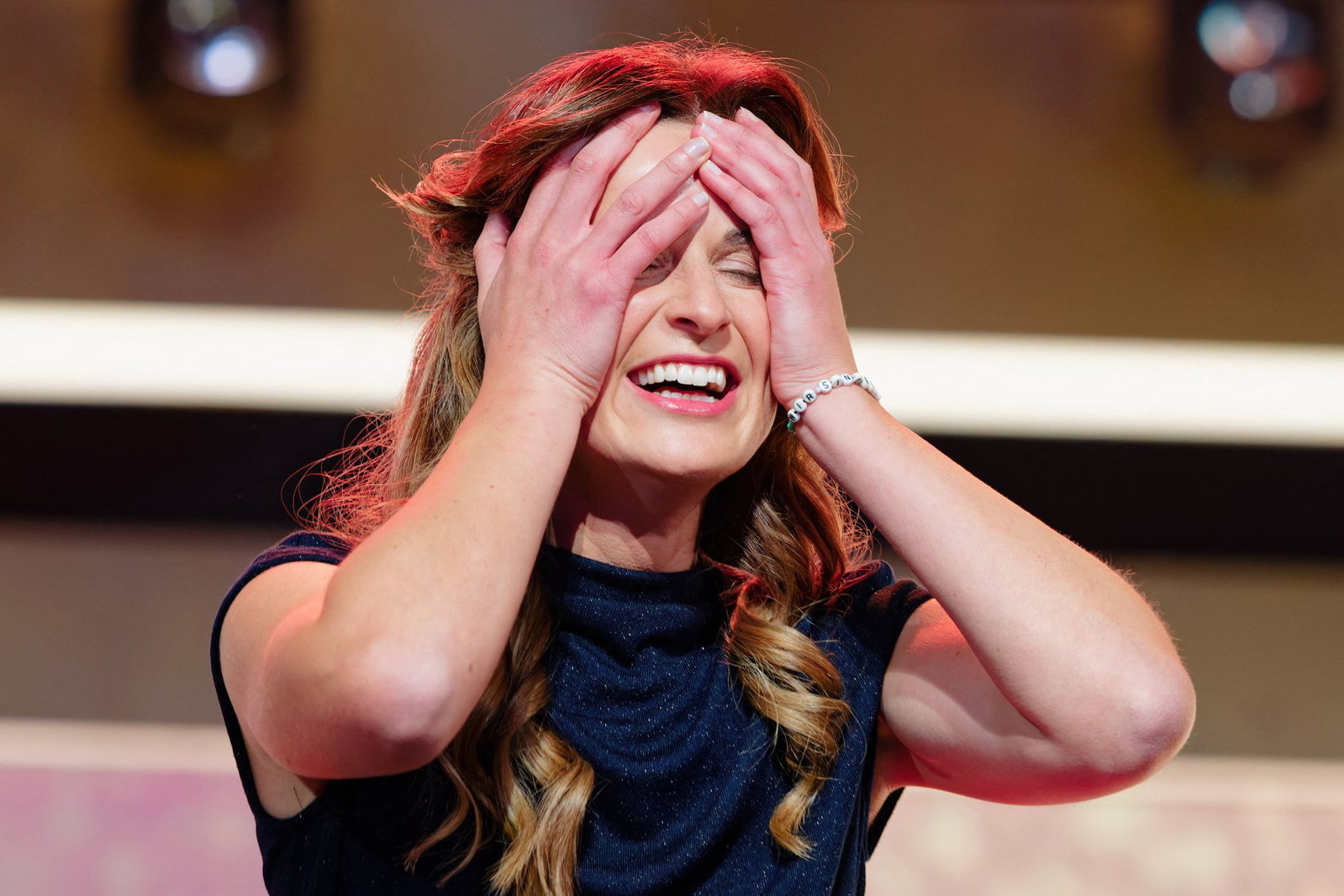 Als sie ihren Namen hört, kann Paula Löber ihren Sieg kaum fassen.