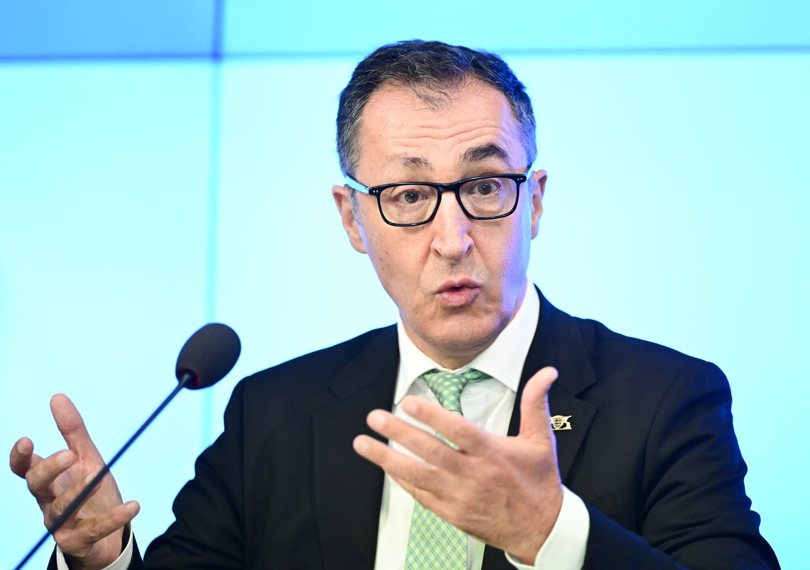 Aus Cem Özdemirs Sicht hat der Standort Neckarsulm eine Zukunft. (Archivbild)