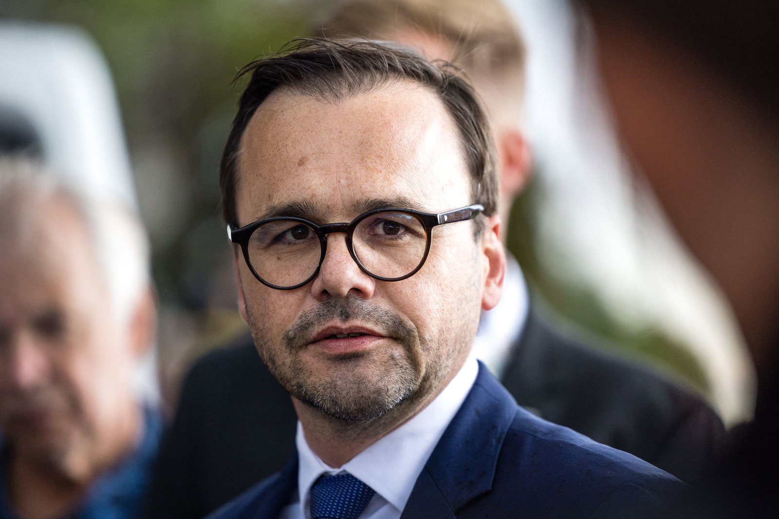 Brandenburgs Innenminister gibt Details zum Ablauf der Sabotage.