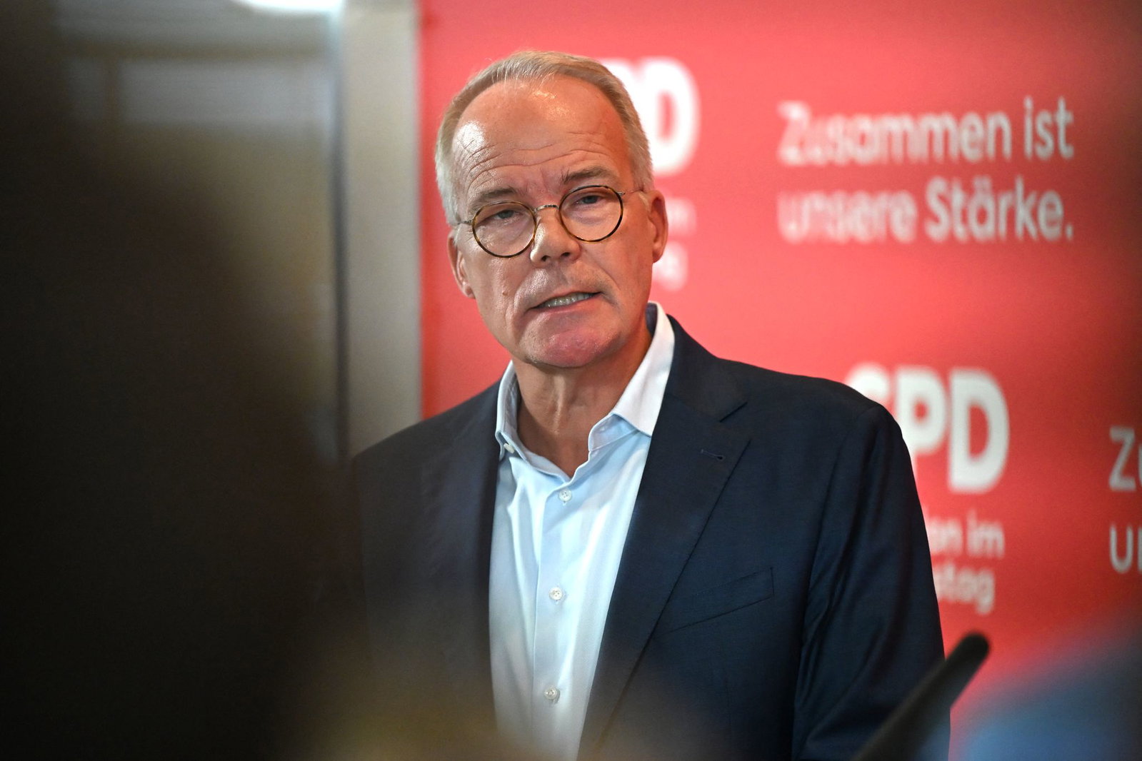 SPD-Fraktionschef Matthias Miersch will keine reine Sparreform bei der Pflege. (Archivfoto)