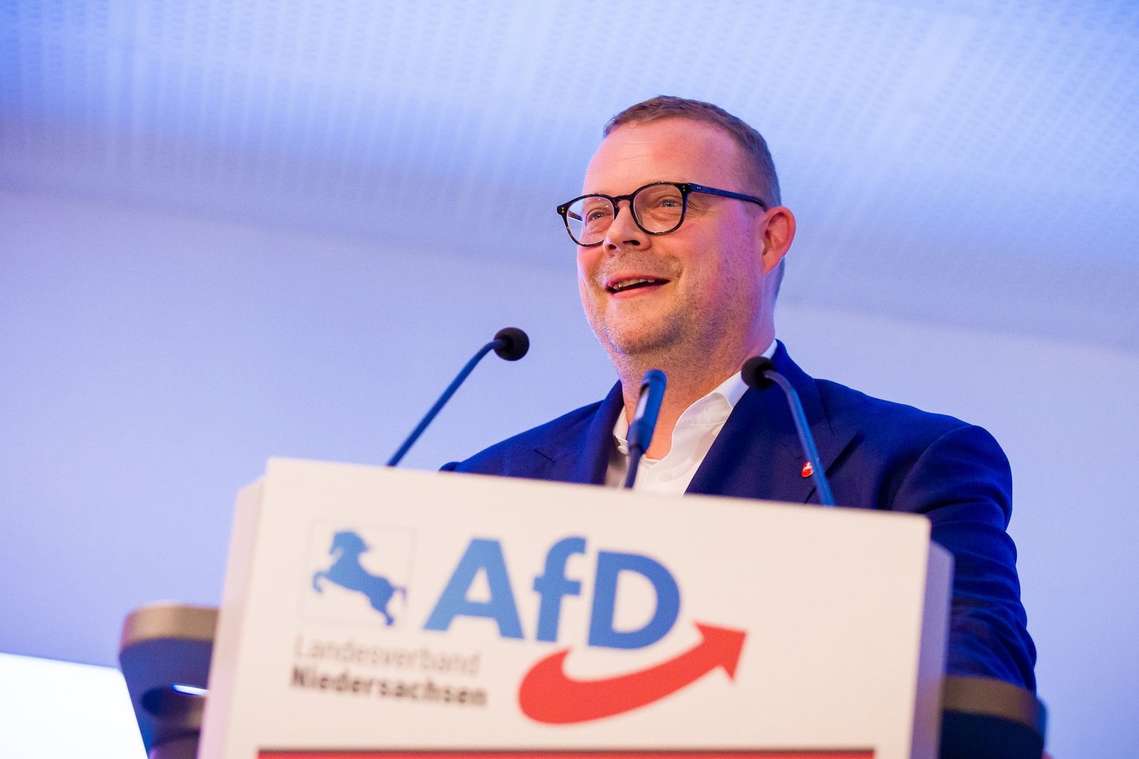 Die AfD um Landeschef Schledde verzeichnet die größten Zugewinne. (Archivbild)