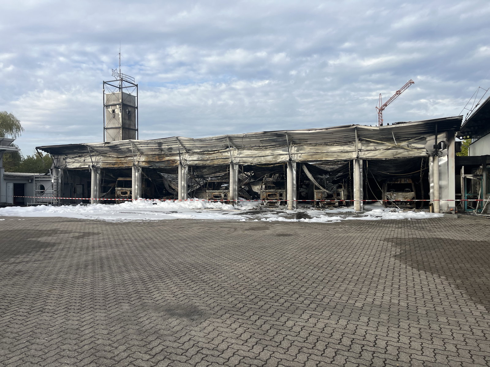 Brand Feuerwehr Offenbach an der Queich
