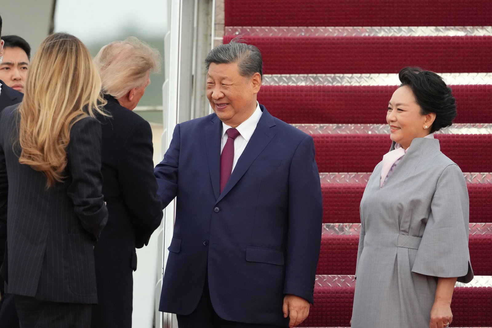 Xi Jinping ist zu seinem Besuch in Washington eingetroffen.