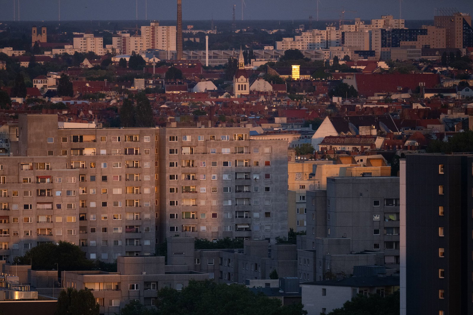 In Berlin ist die Debatte um die Vergesellschaftung großer Wohnungsbestände in vollem Gange. (Archivbild)