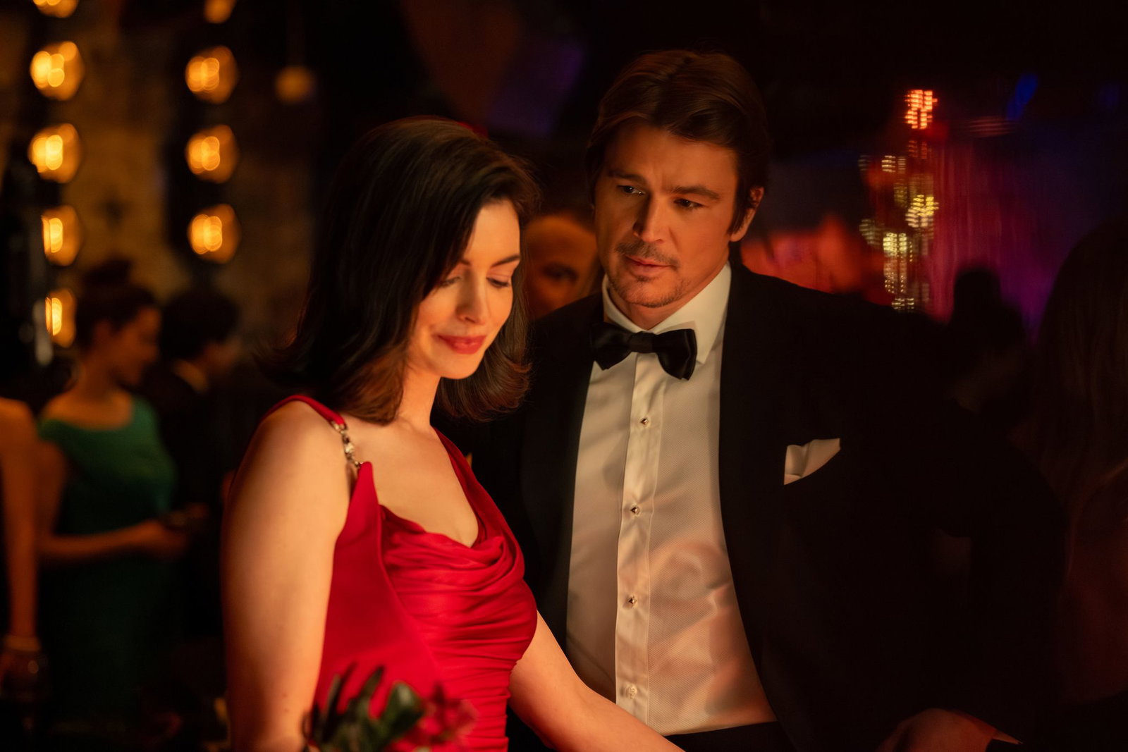 Wer lügt, wer sagt die Wahrheit? Anne Hathaway und Josh Hartnett in «Verity - Dunkle Geheimnisse».