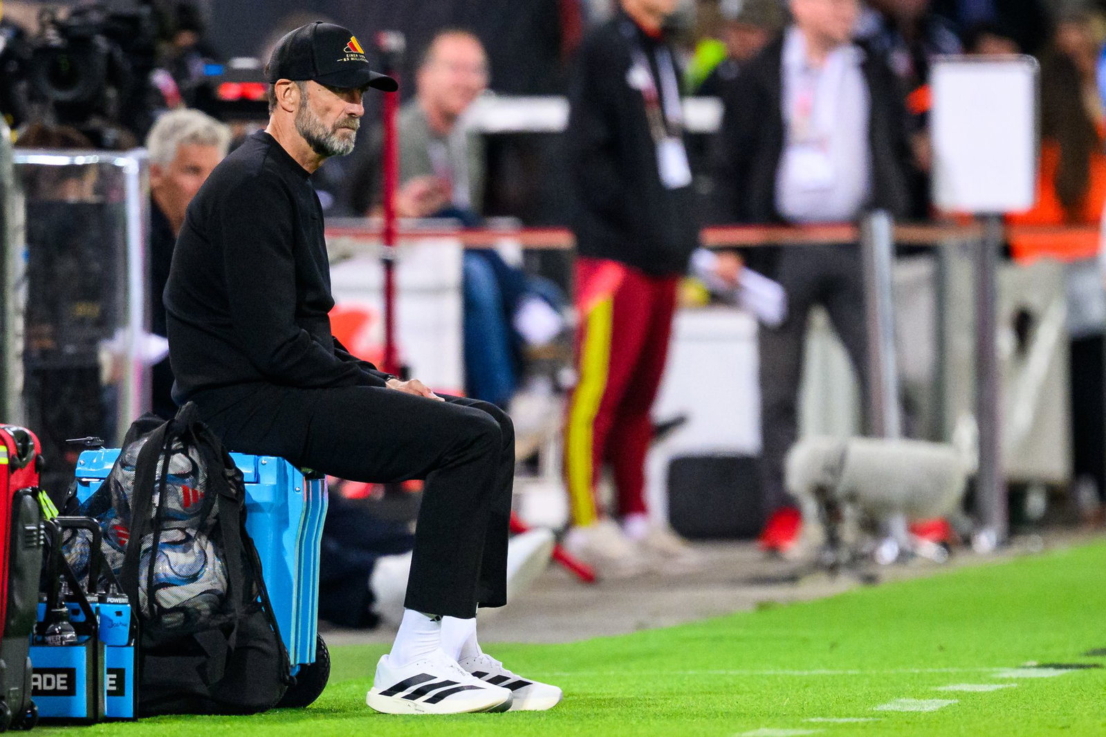 Der Bundestrainer setzt die Länderspiel-Reihe mit seinem veränderten Kader fort. 