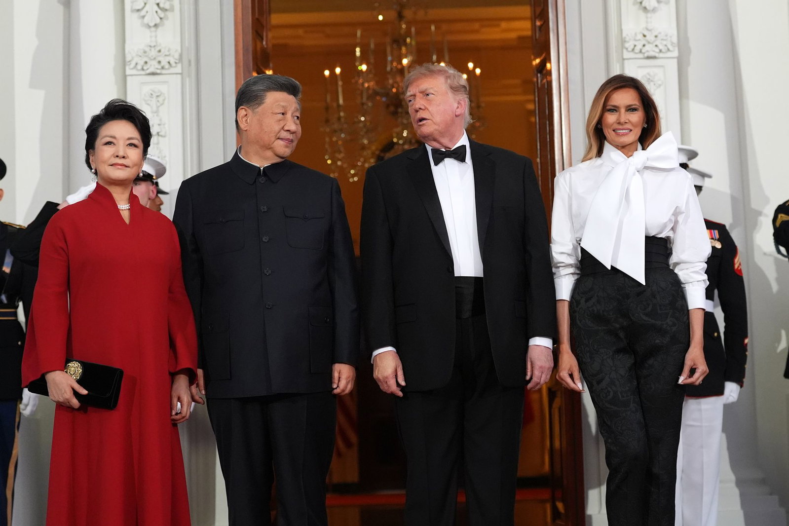 Trump spricht von exzellenter Verbindung zu China. 
