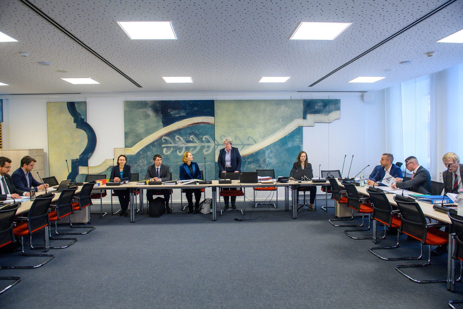 Die Ausschüsse, in denen der Großteil der inhaltlichen Arbeit im Parlament stattfindet, sollen die Mehrheitsverhältnisse wie im Plenum abbilden. Das ist auch bei U-Ausschüssen so. (Archivbild)