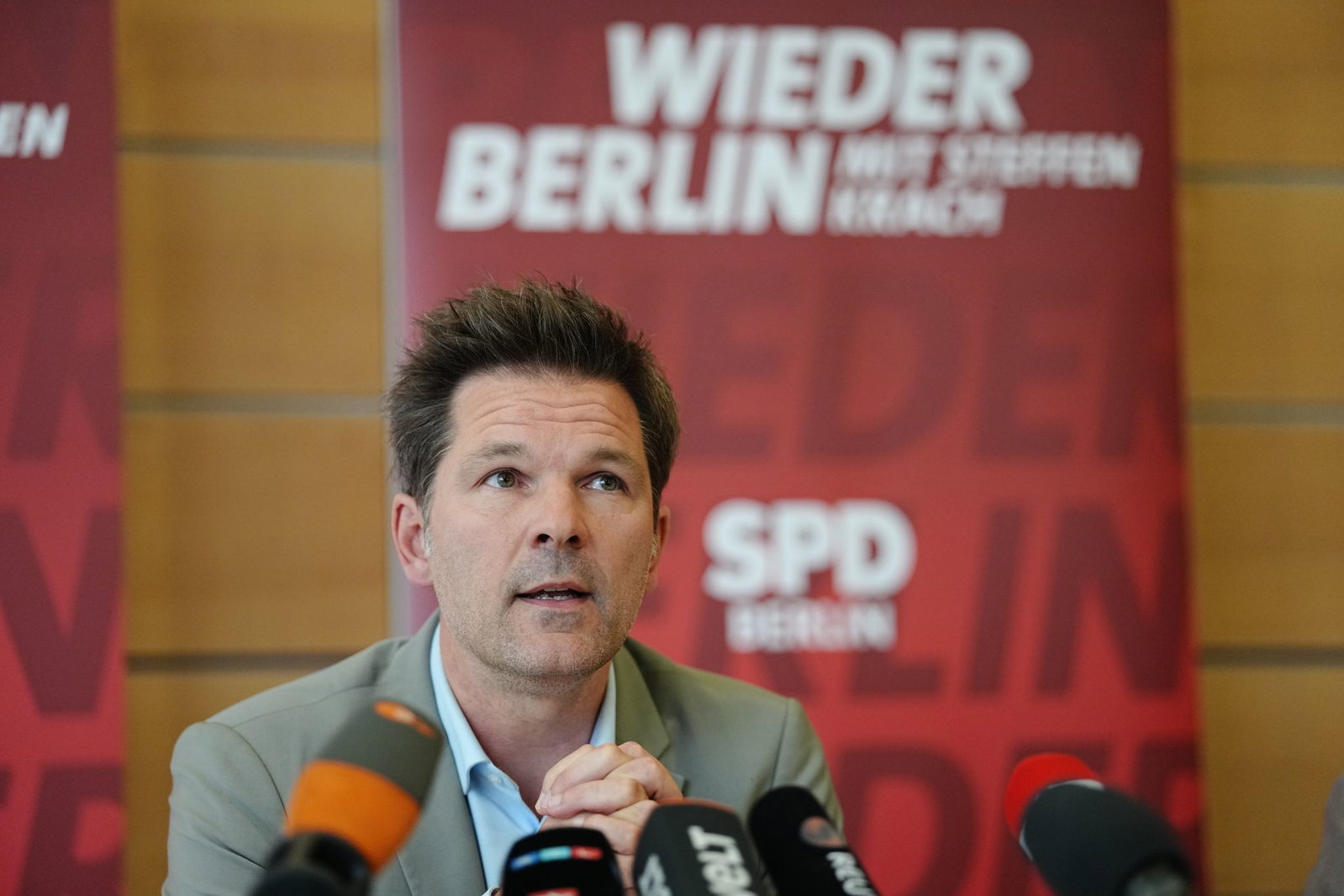 Kurz vor Wahlen werden Ermittlungen gegen SPD-Politiker Steffen Krach öffentlich.