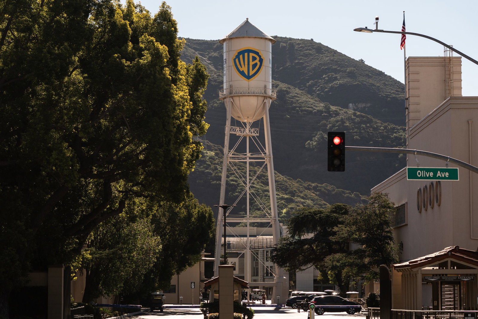 Das Filmstudio Warner Bros. arbeitet an der Umsetzung. (Symbolbild)