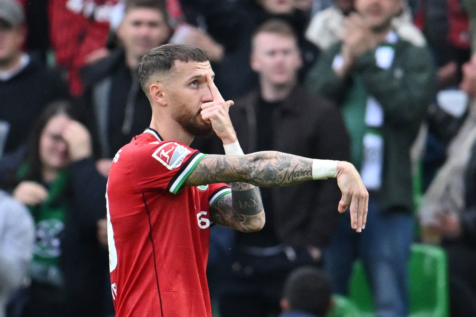Torpremiere: Marcel Hartel feiert gegen den Karlsruher SC seinen ersten Treffer für Hannover 96.