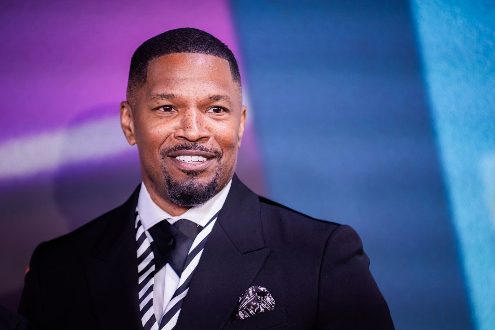 Oscar-Preisträger Jamie Foxx macht Scherze darüber, dass er mit 58 Jahren noch einmal ein Kind erwartet. (Archivbild) 