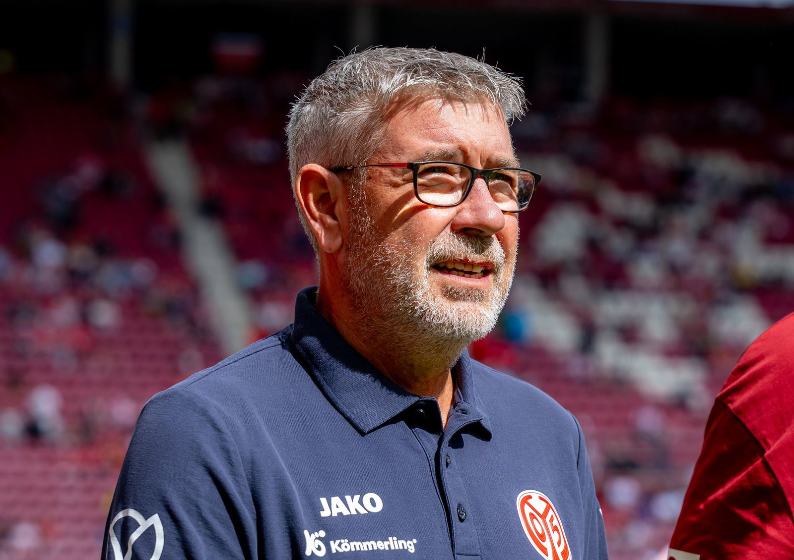 Mainz-Trainer Urs Fischer fordert eine bessere Verwertung von Standardsituationen. (Archivbild)