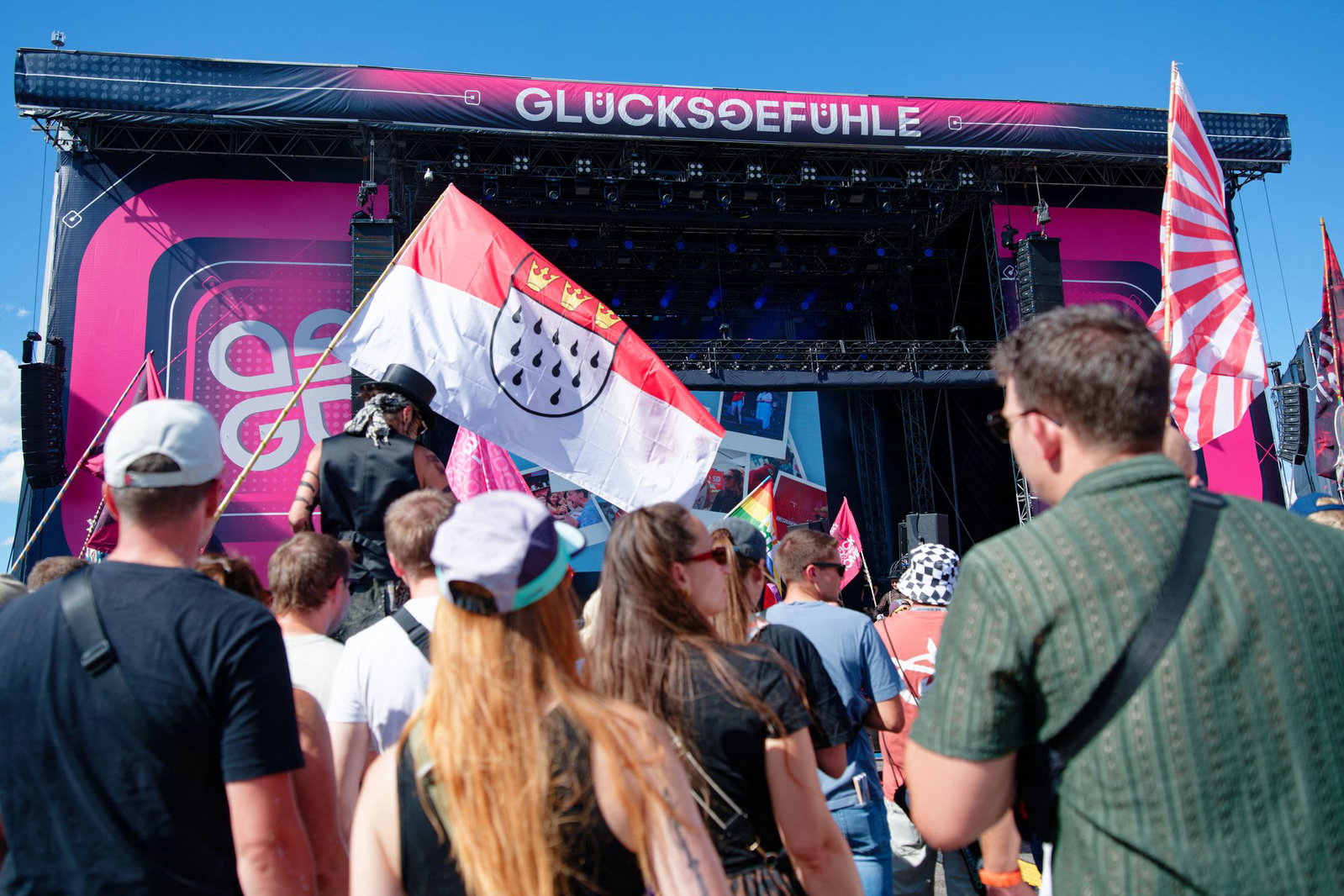 250.000 Musik-Fans zieht das Festival laut Veranstaltern an. 