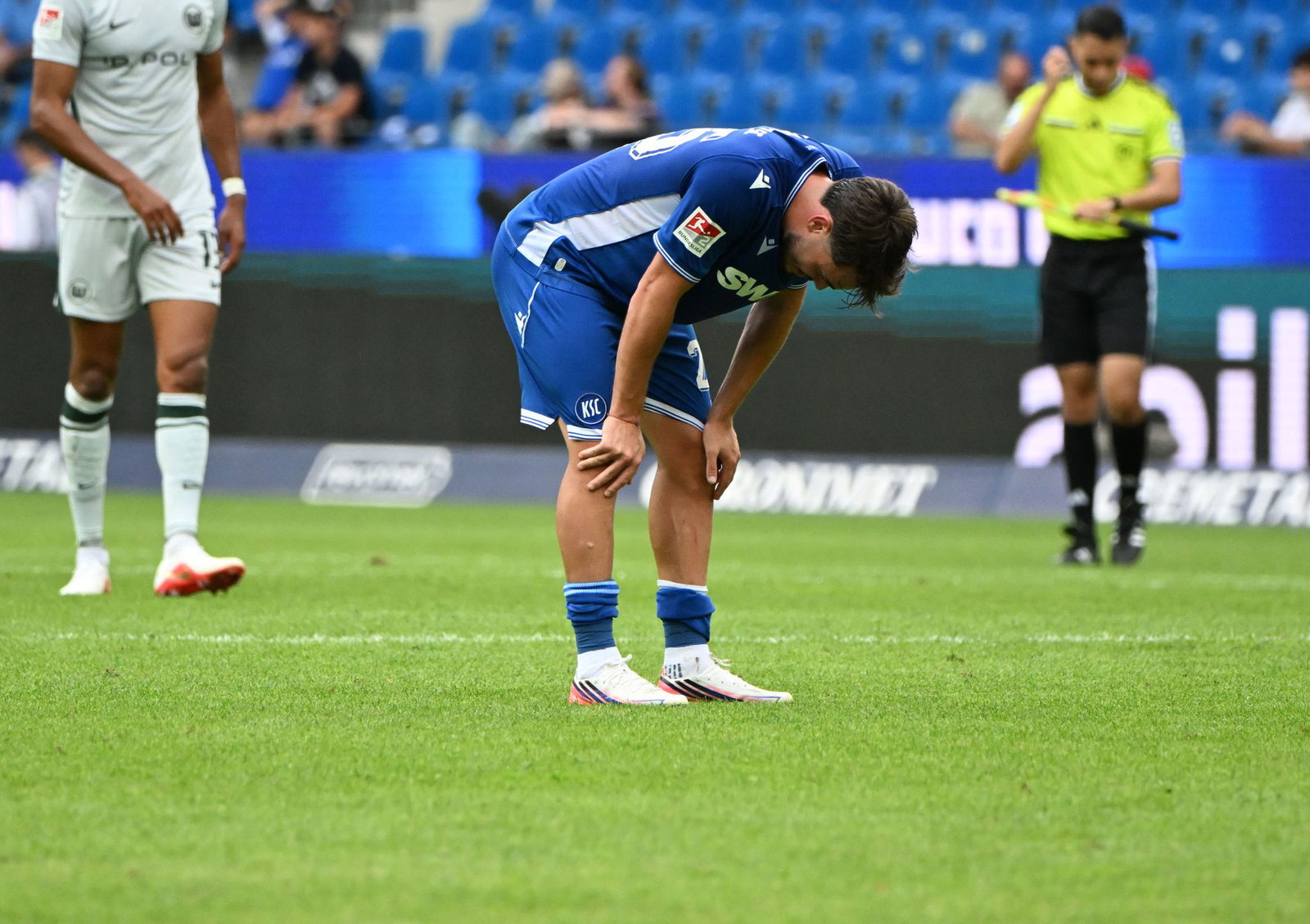 Eine hohe Niederlage wie gegen Wolfsburg wollen Lilian Egloff und der Karlsruher SC in Hannover vermeiden. (Archivbild)